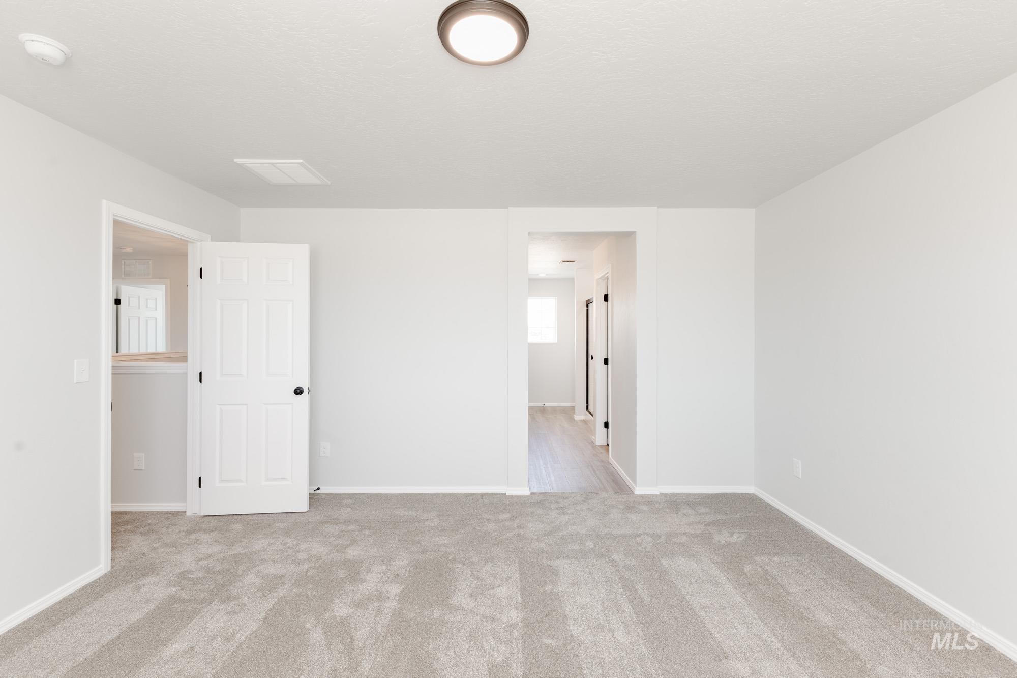 5201 Malachite St, Caldwell, Idaho 83605, 4 Bedrooms, 2.5 Bathrooms, Residential For Sale, Price $439,990, 98949120