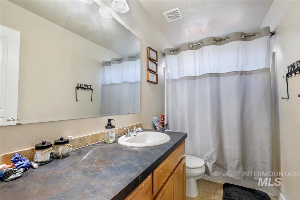 740 SW Portal St, Mountain Home, Idaho 83647-5163, 4 Bedrooms, 2 Bathrooms, Residential For Sale, Price $395,000, 98949148