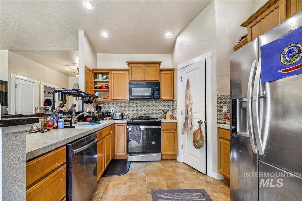 740 SW Portal St, Mountain Home, Idaho 83647-5163, 4 Bedrooms, 2 Bathrooms, Residential For Sale, Price $395,000, 98949148