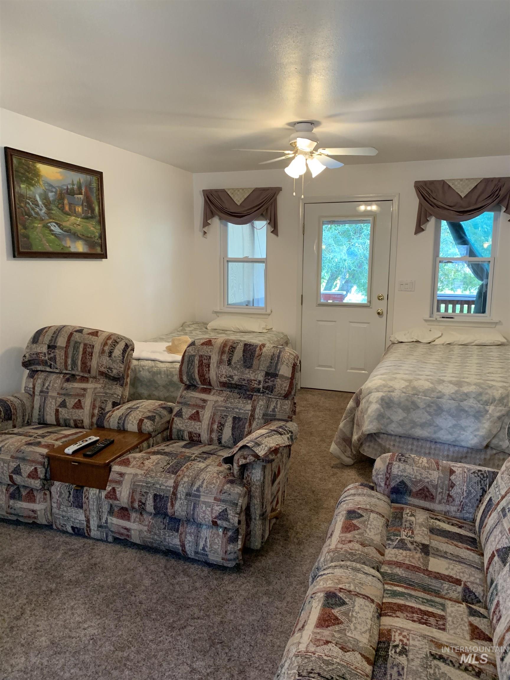 514 E13 Sawyer St, Cascade, Idaho 83611, 1 Bedroom, 1 Bathroom, Residential For Sale, Price $229,000, 98949162