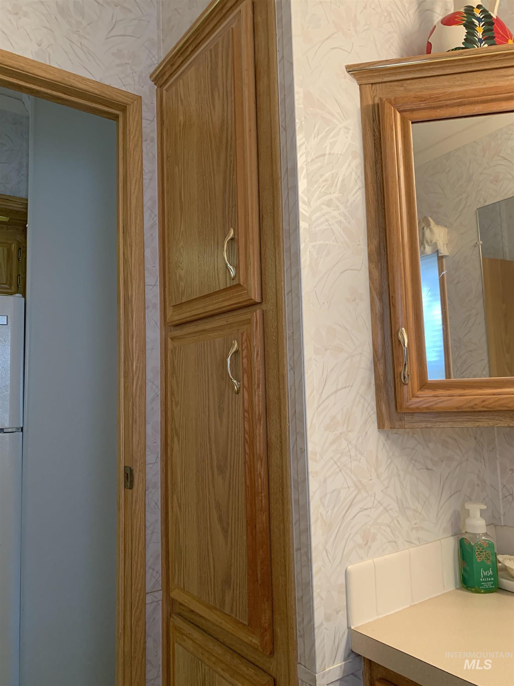 514 E13 Sawyer St, Cascade, Idaho 83611, 1 Bedroom, 1 Bathroom, Residential For Sale, Price $229,000, 98949162