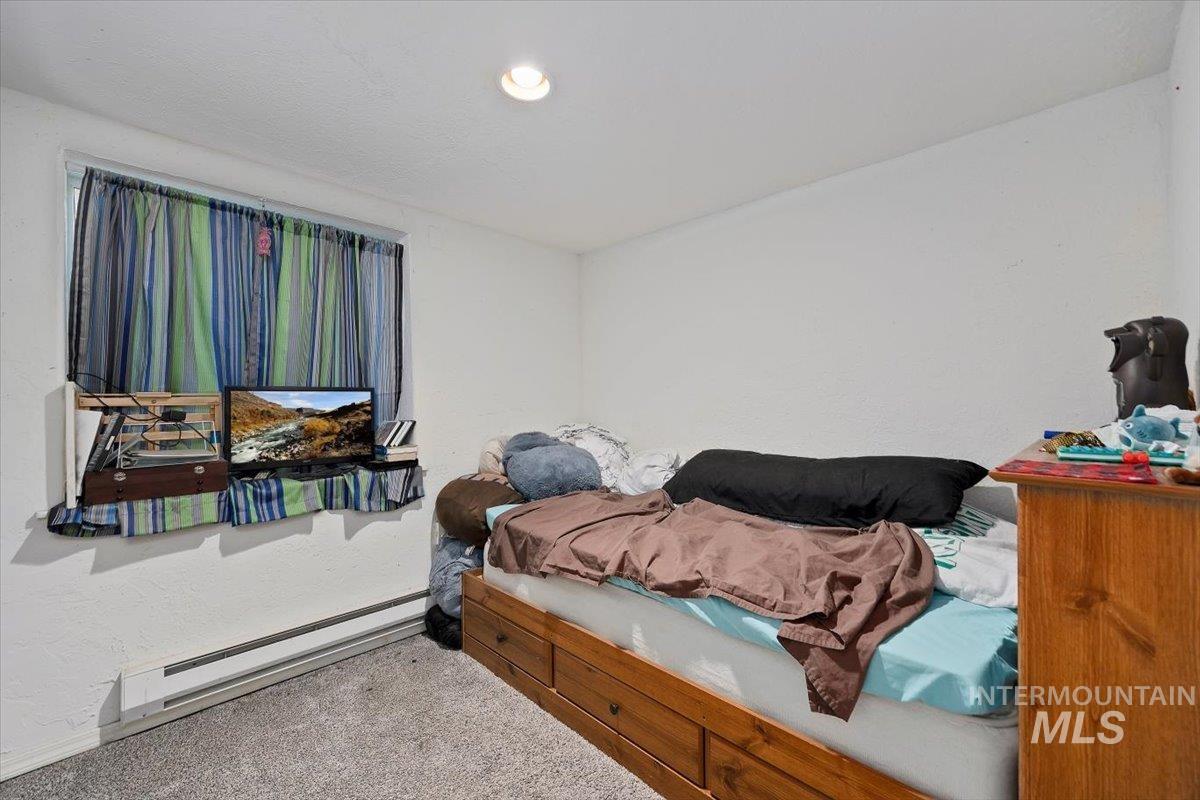 722 Nevada St, Gooding, Idaho 83330, 3 Bedrooms, 1 Bathroom, Residential For Sale, Price $245,000, 98949178
