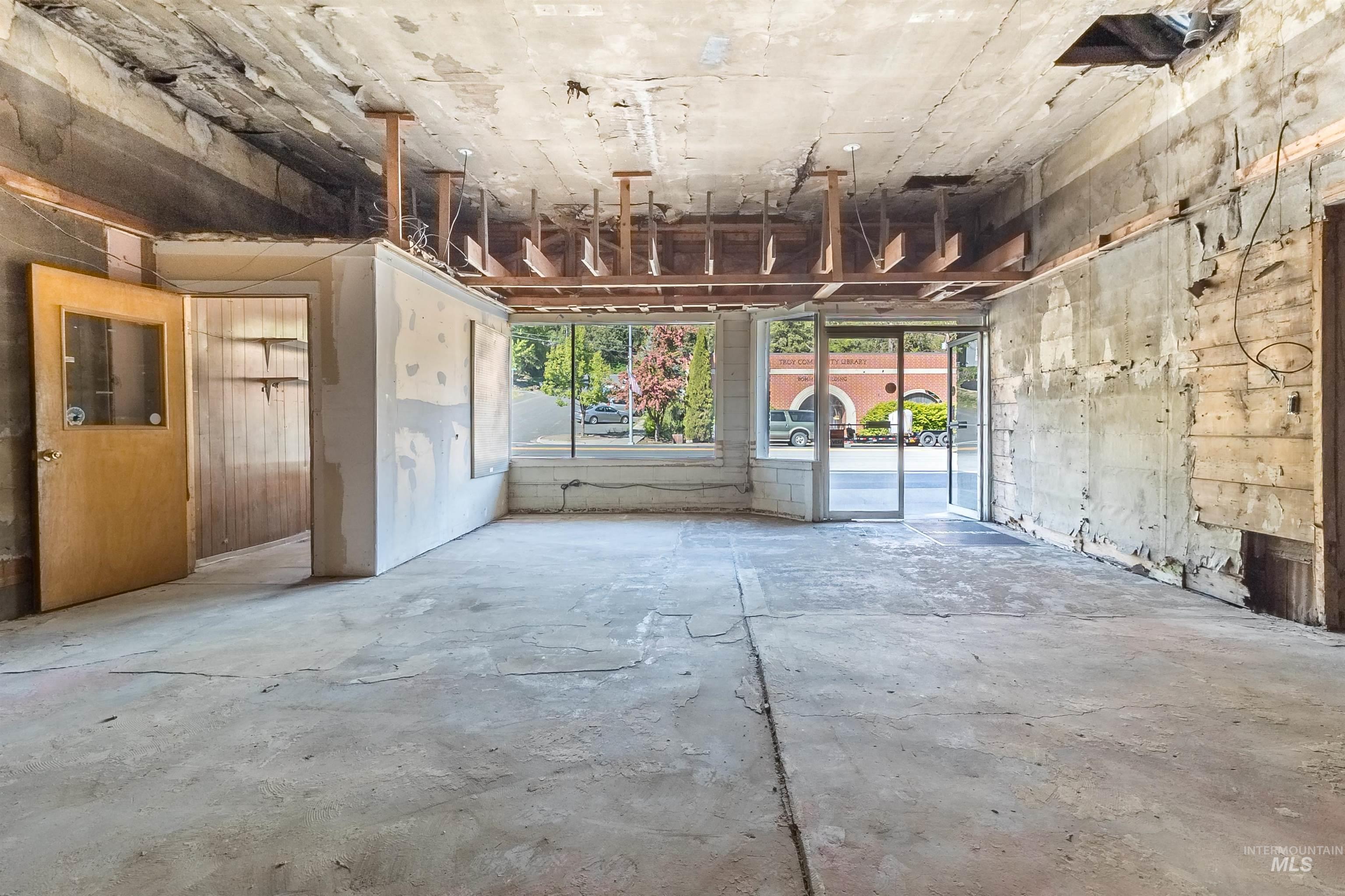 401 S Main Street, Troy, Idaho 83871, Business/Commercial For Sale, Price $159,000, 98949193