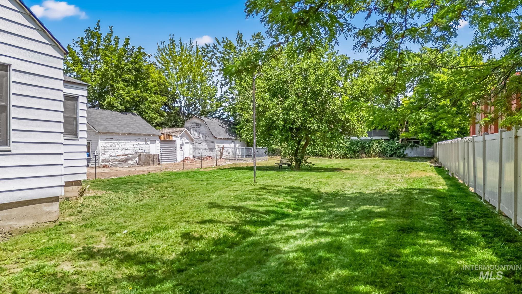 404 N Allumbaugh St, Boise, Idaho 83704, Residential Income For Sale, Price $589,900, 98949199