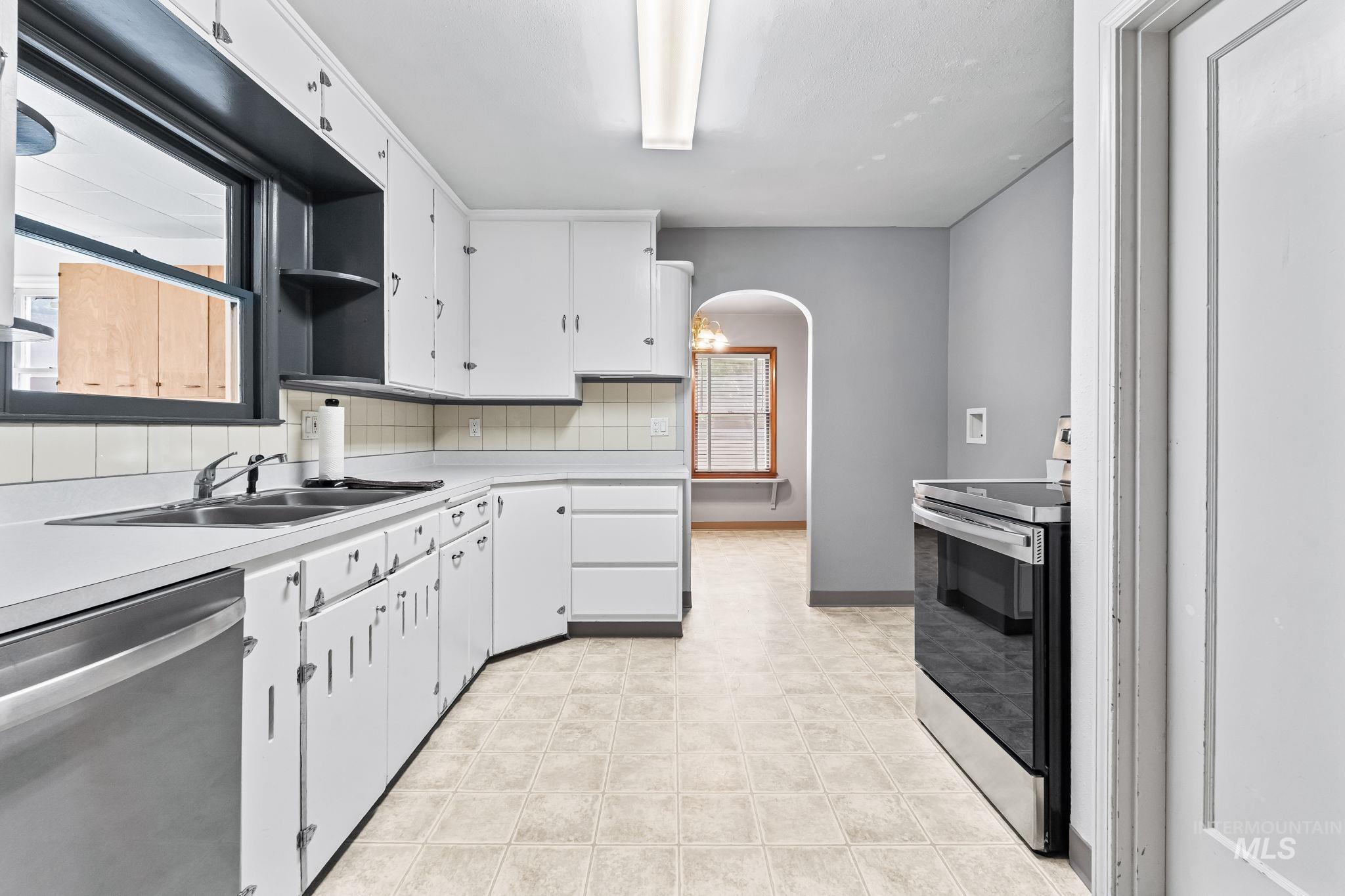 404 N Allumbaugh St, Boise, Idaho 83704, Residential Income For Sale, Price $589,900, 98949199