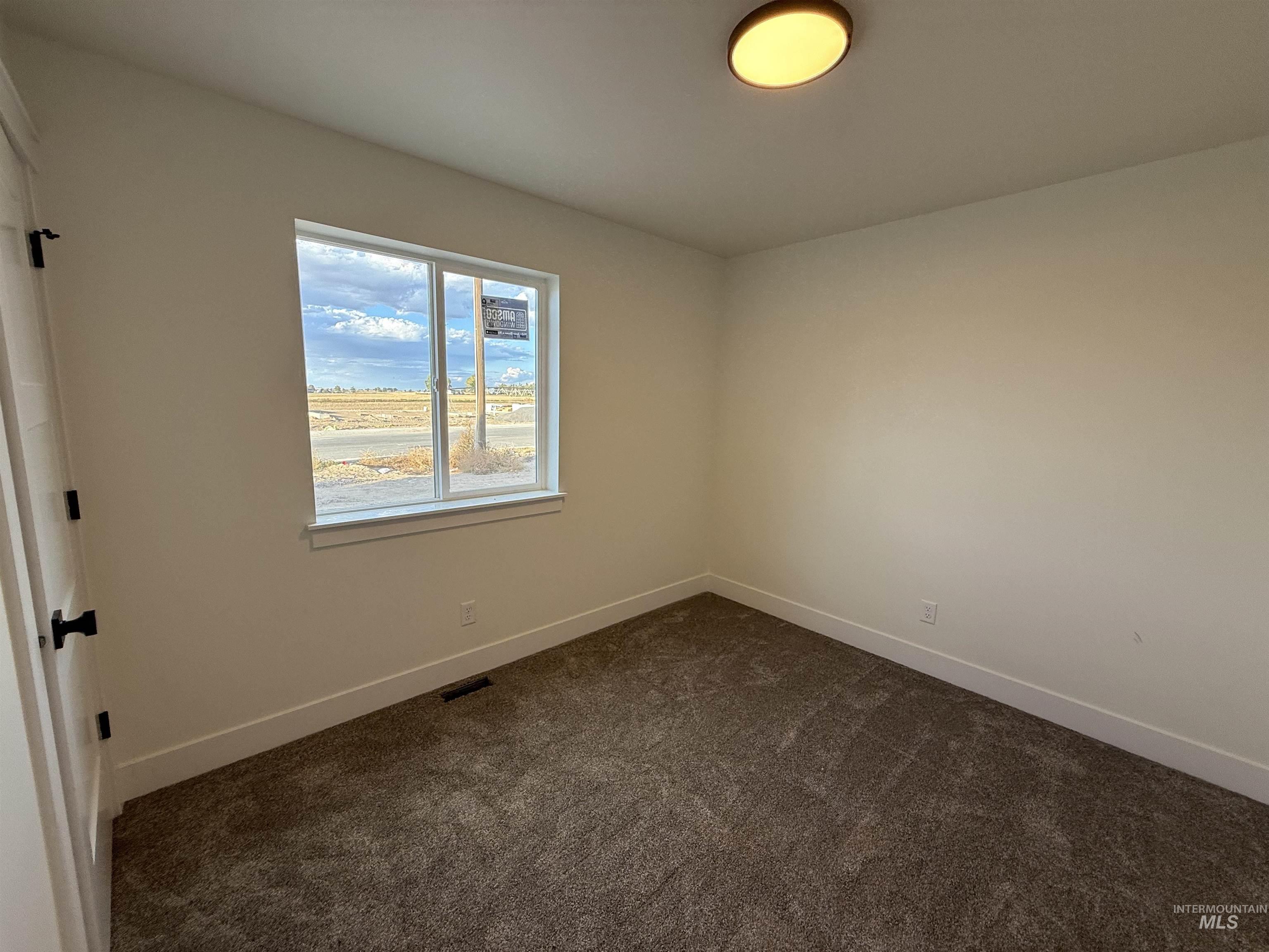 917 E 23rd Ave, Jerome, Idaho 83338, 4 Bedrooms, 2 Bathrooms, Residential For Sale, Price $384,000, 98949227