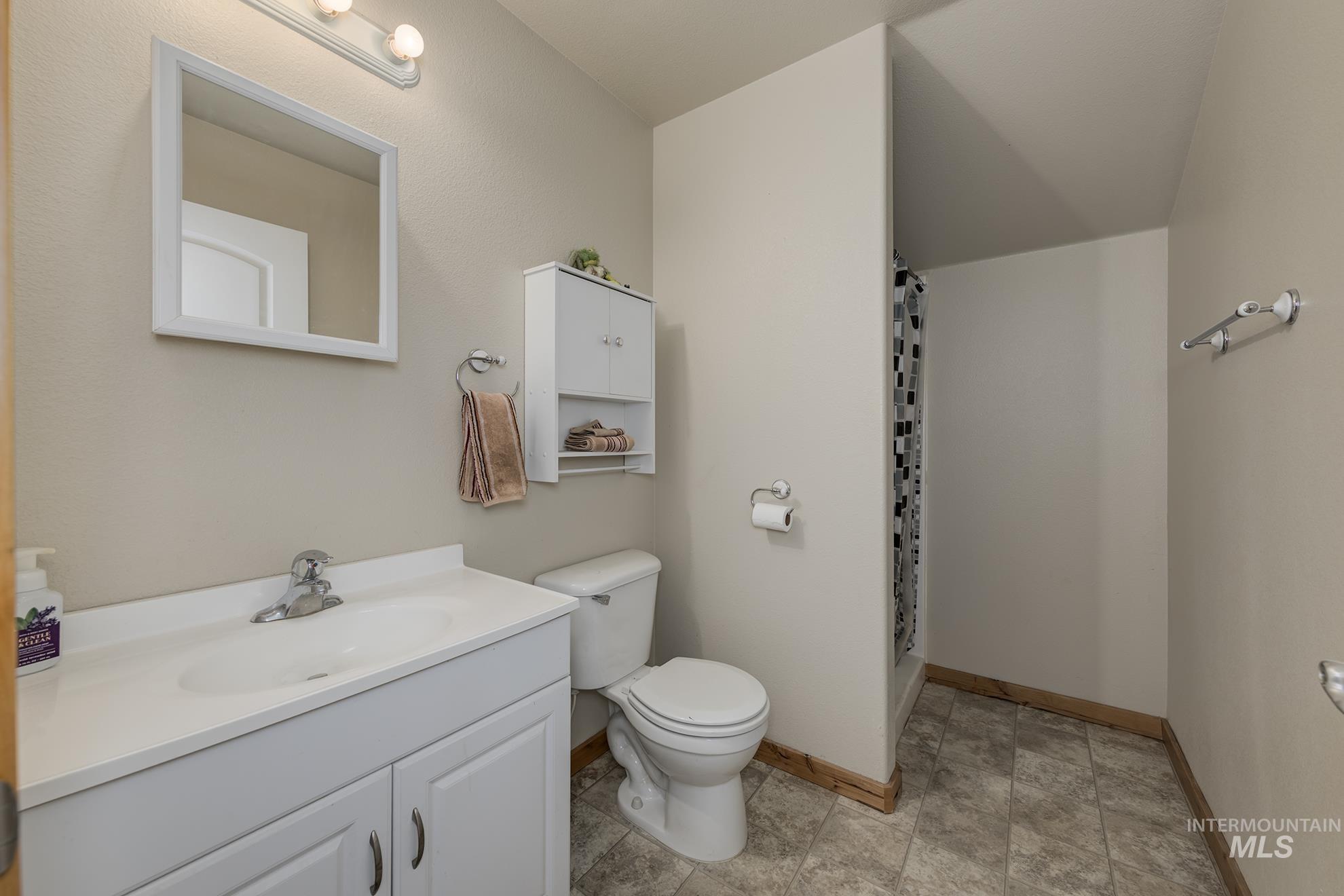 2175 Graham Blvd, Vale, Oregon 97918, 4 Bedrooms, 3.5 Bathrooms, Residential For Sale, Price $1,300,000, 98949243