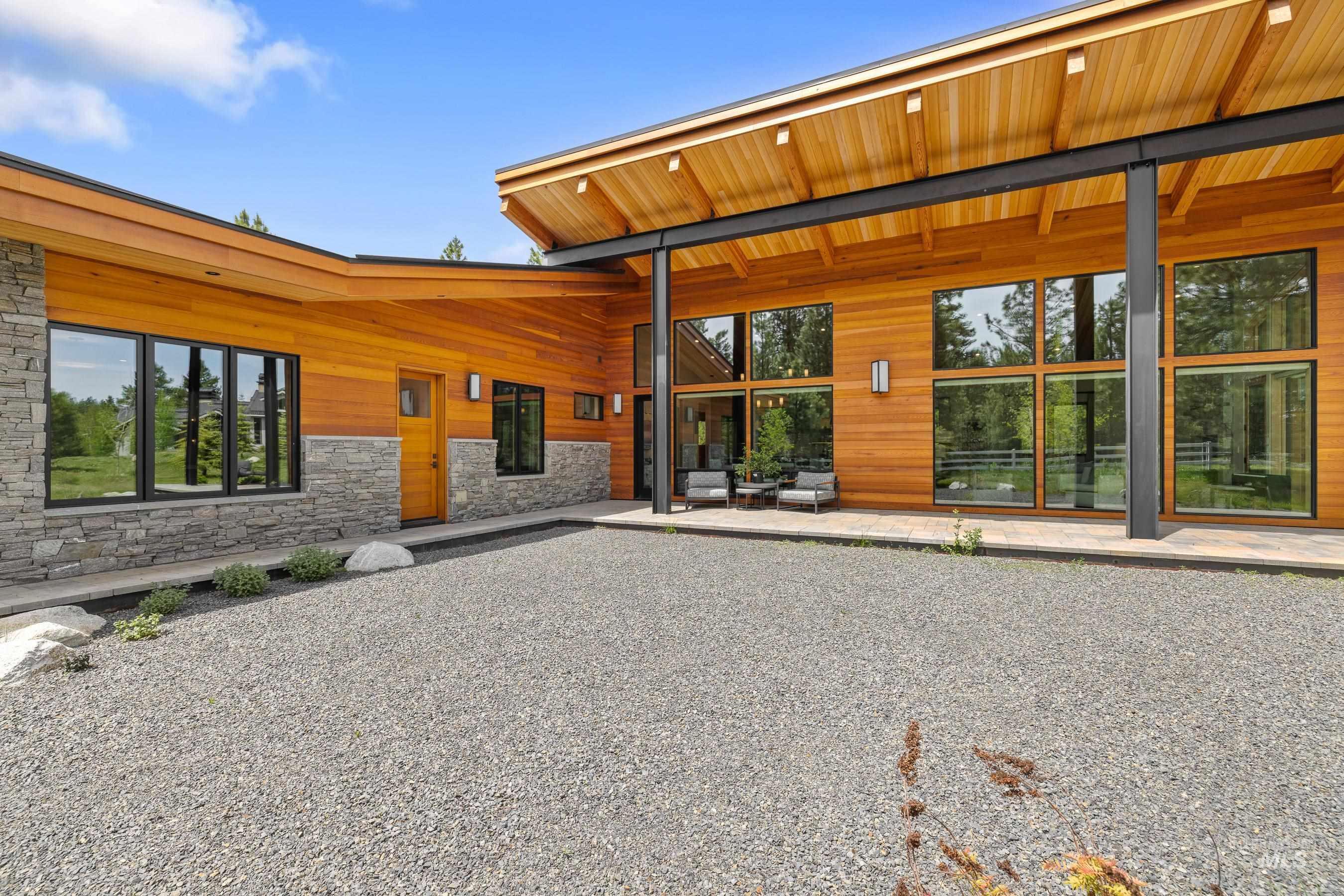 306 Whitetail Drive, McCall, Idaho 83638, 3 Bedrooms, 3.5 Bathrooms, Residential For Sale, Price $4,000,000, 98949262