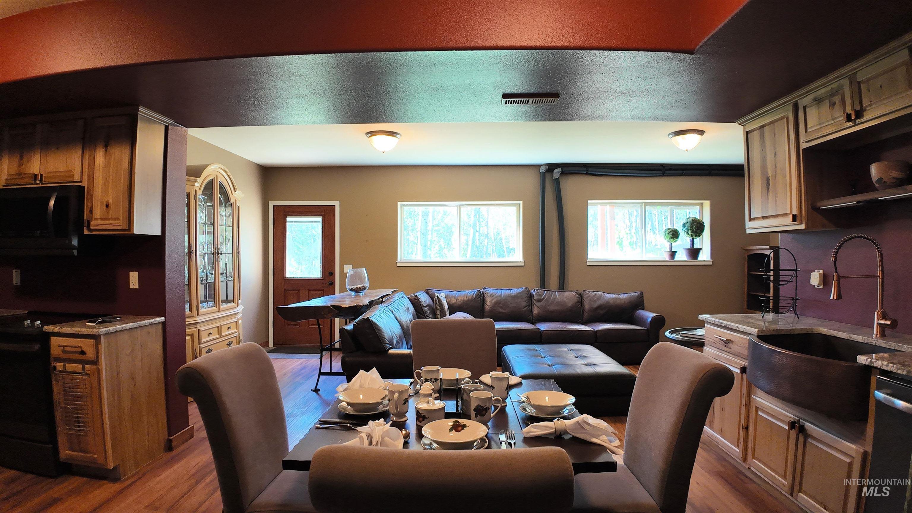 164 E Lakefork, McCall, Idaho 83638, 6 Bedrooms, 4.5 Bathrooms, Residential For Sale, Price $1,648,900, 98949277