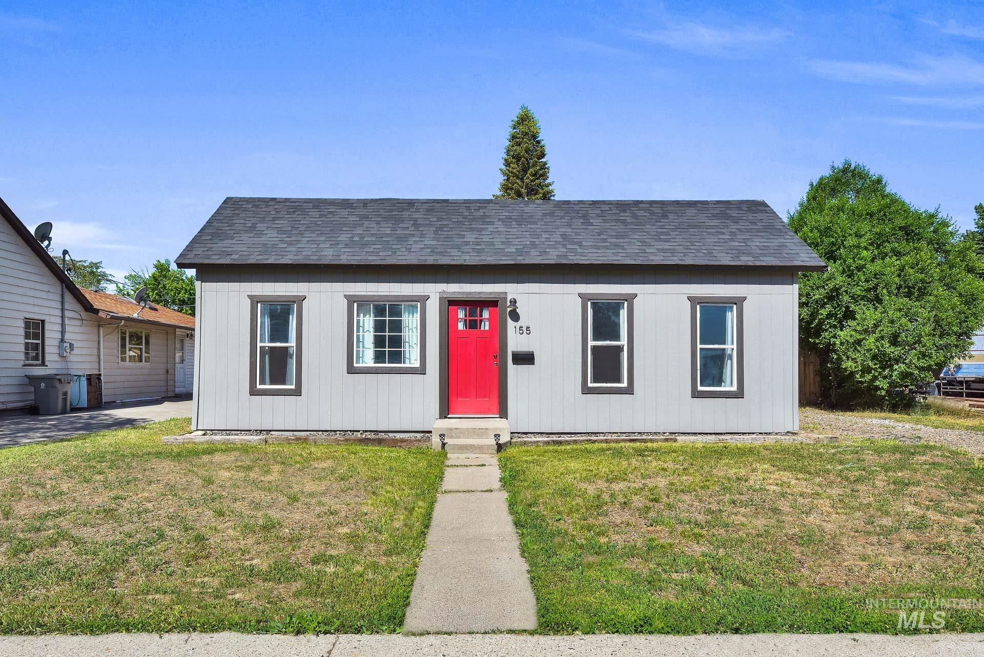 155 N N 11th E St, Mountain Home, Idaho 83647, 3 Bedrooms, 1 Bathroom, Residential For Sale, Price $265,000, 98949342