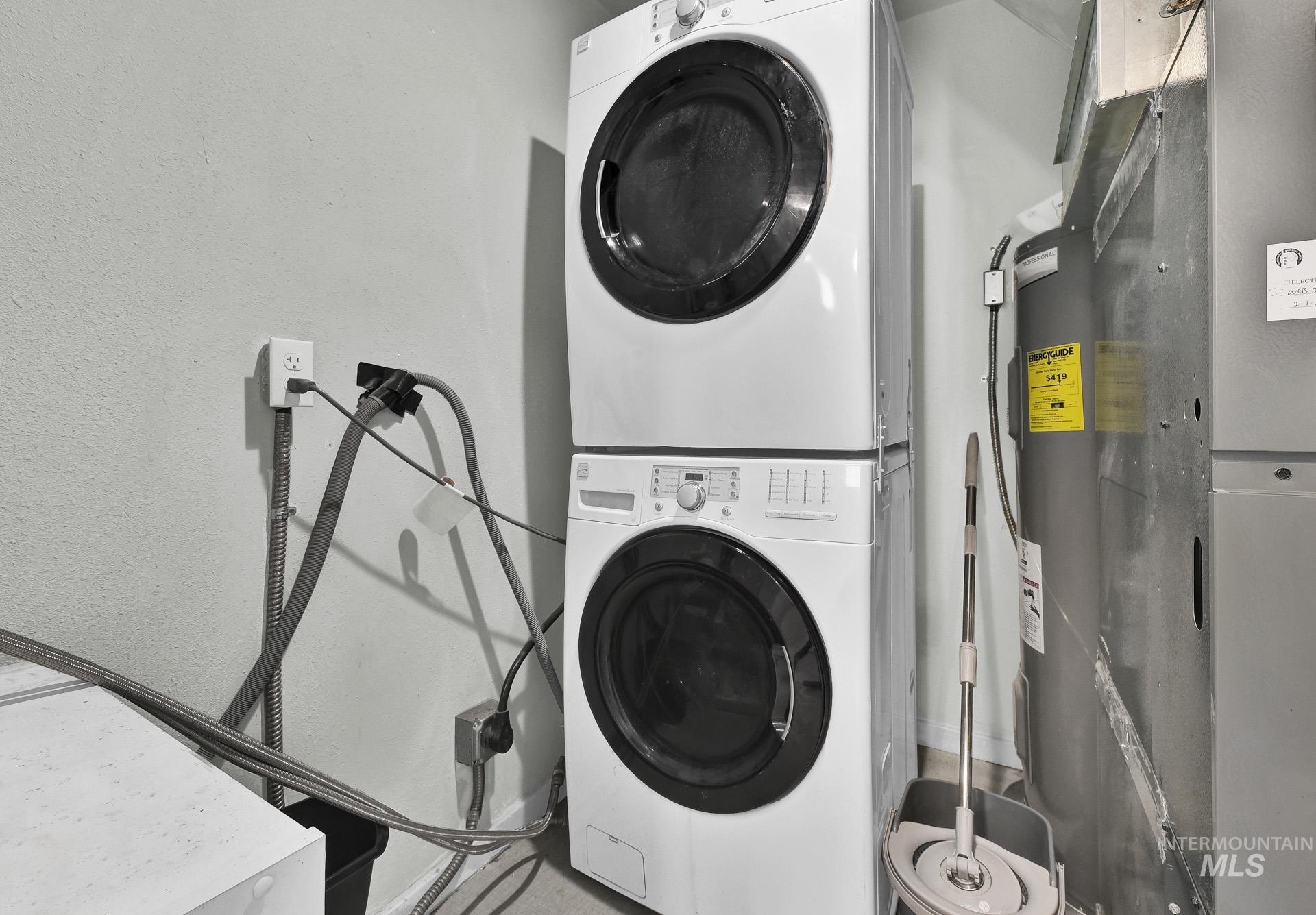 155 N N 11th E St, Mountain Home, Idaho 83647, 3 Bedrooms, 1 Bathroom, Residential For Sale, Price $265,000, 98949342