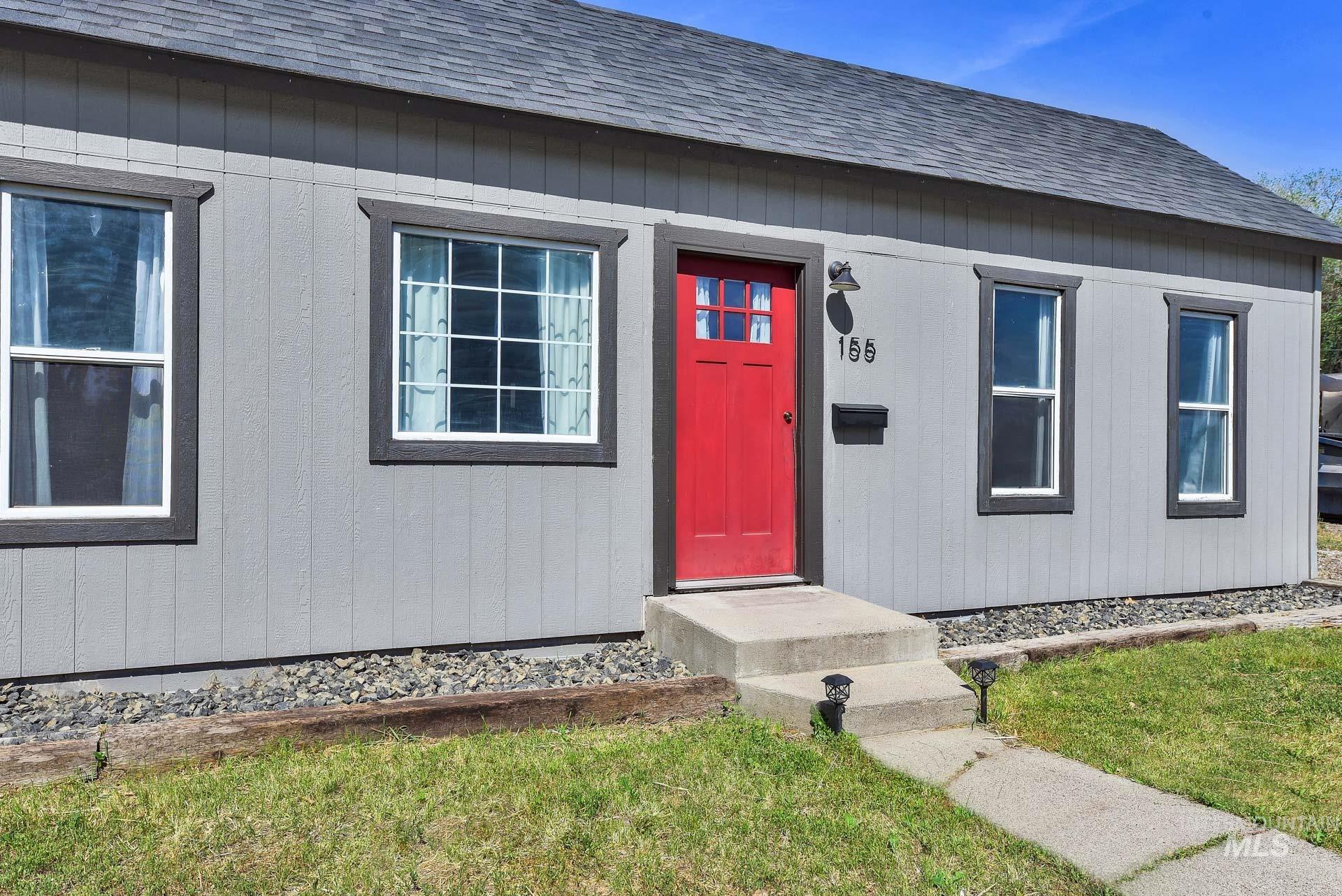 155 N N 11th E St, Mountain Home, Idaho 83647, 3 Bedrooms, 1 Bathroom, Residential For Sale, Price $265,000, 98949342