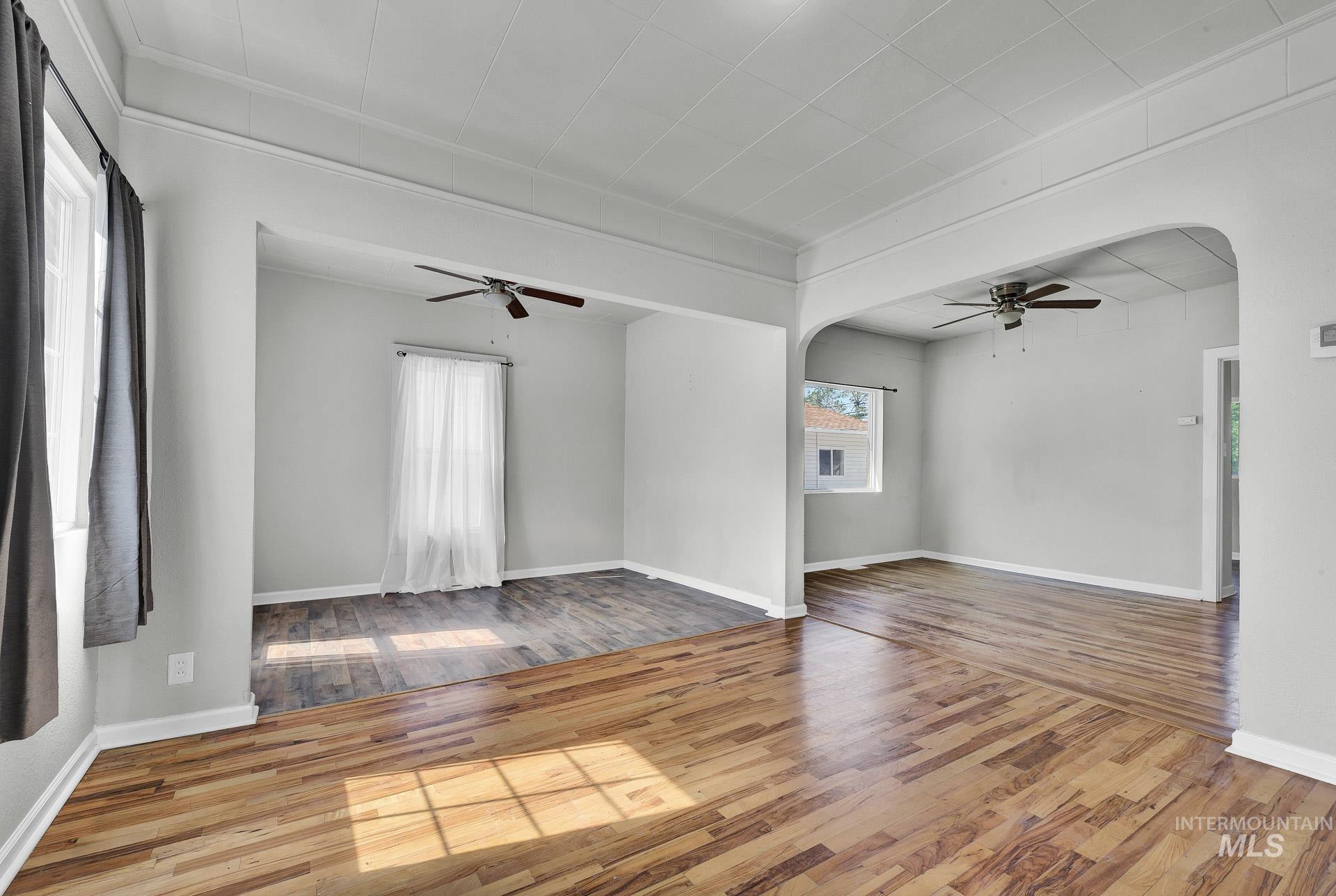 155 N N 11th E St, Mountain Home, Idaho 83647, 3 Bedrooms, 1 Bathroom, Residential For Sale, Price $265,000, 98949342