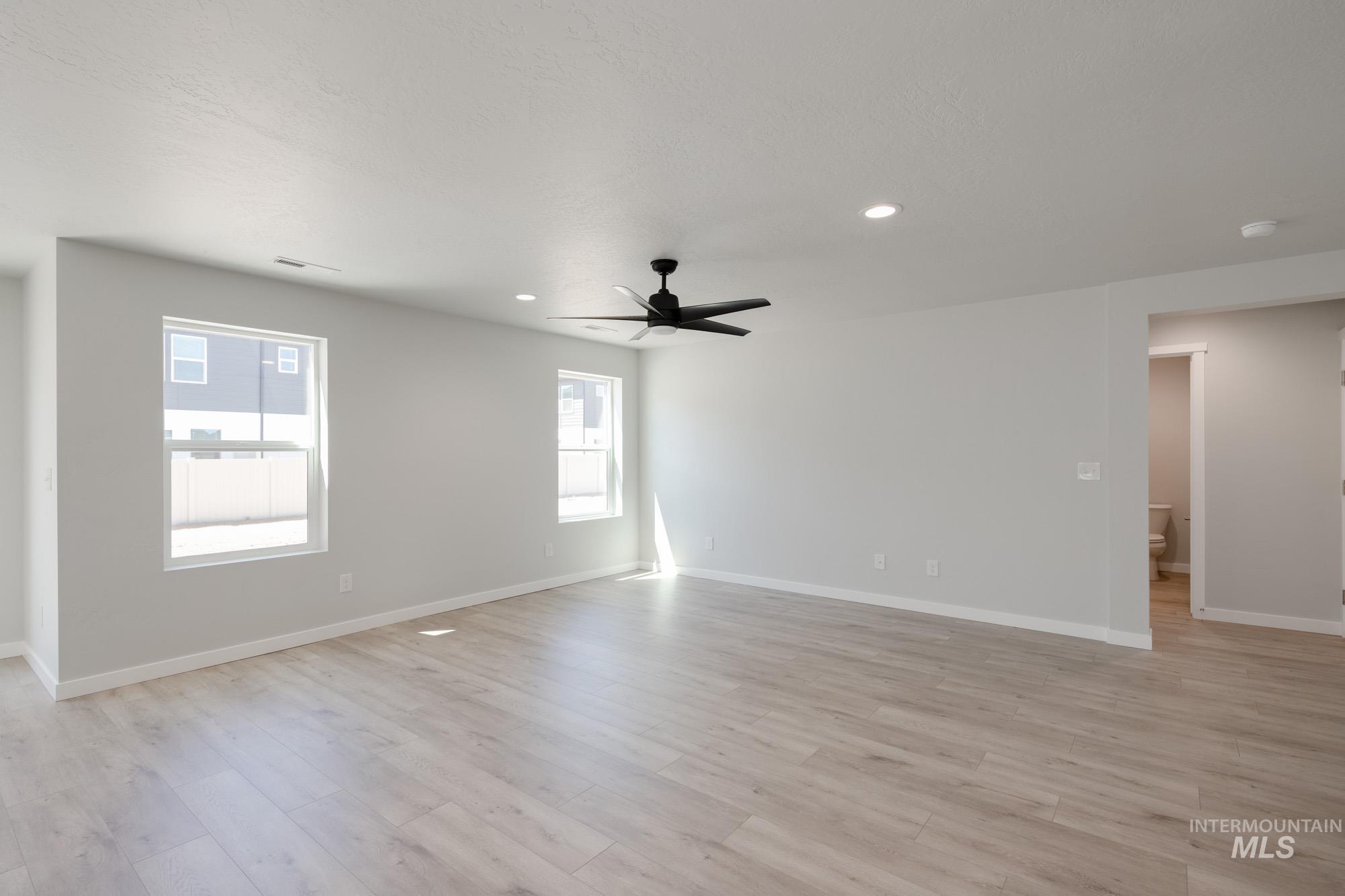 5114 Endicott Dr, Caldwell, Idaho 83605, 5 Bedrooms, 3 Bathrooms, Residential For Sale, Price $456,990, 98949350