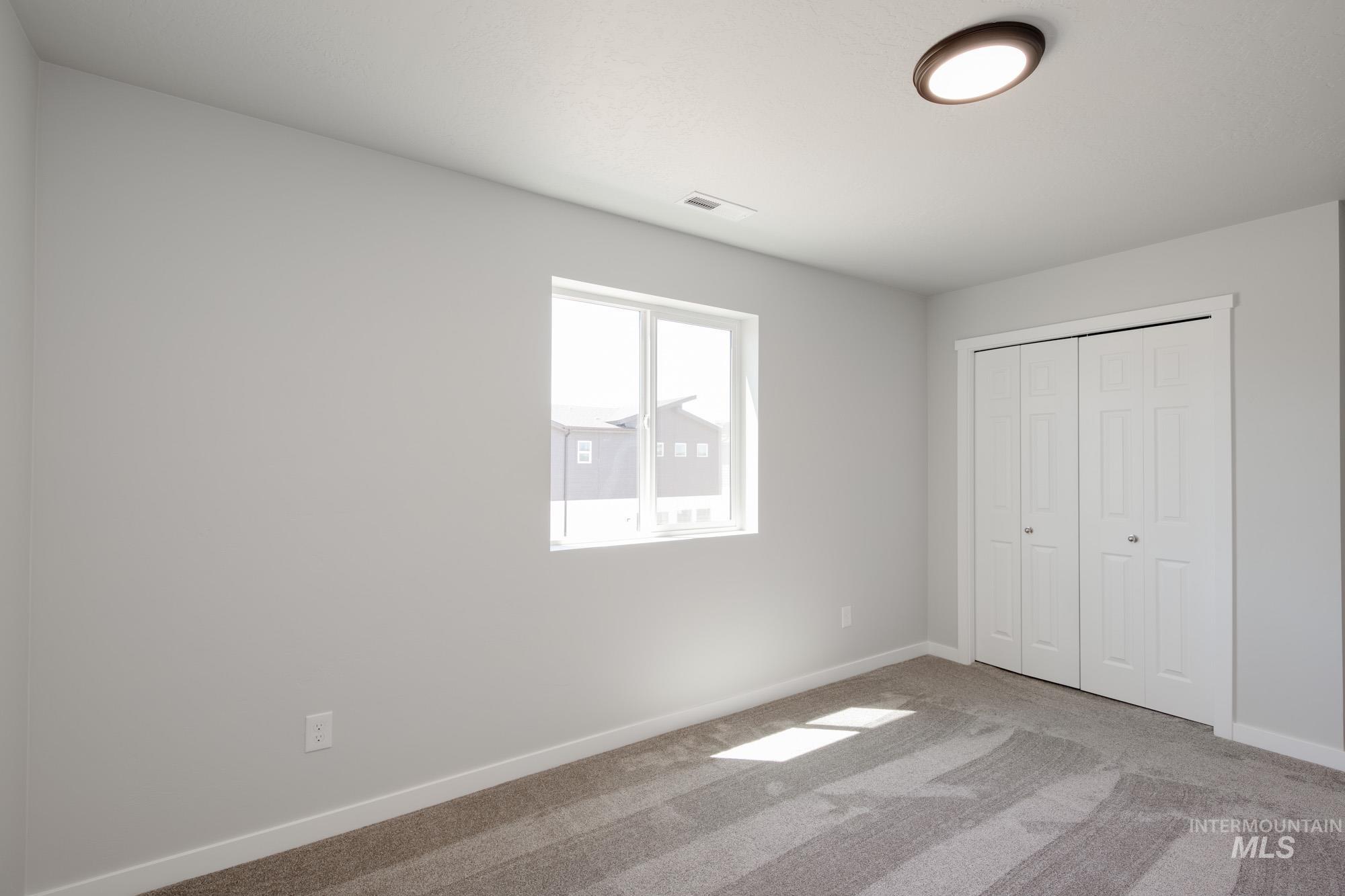 5114 Endicott Dr, Caldwell, Idaho 83605, 5 Bedrooms, 3 Bathrooms, Residential For Sale, Price $456,990, 98949350