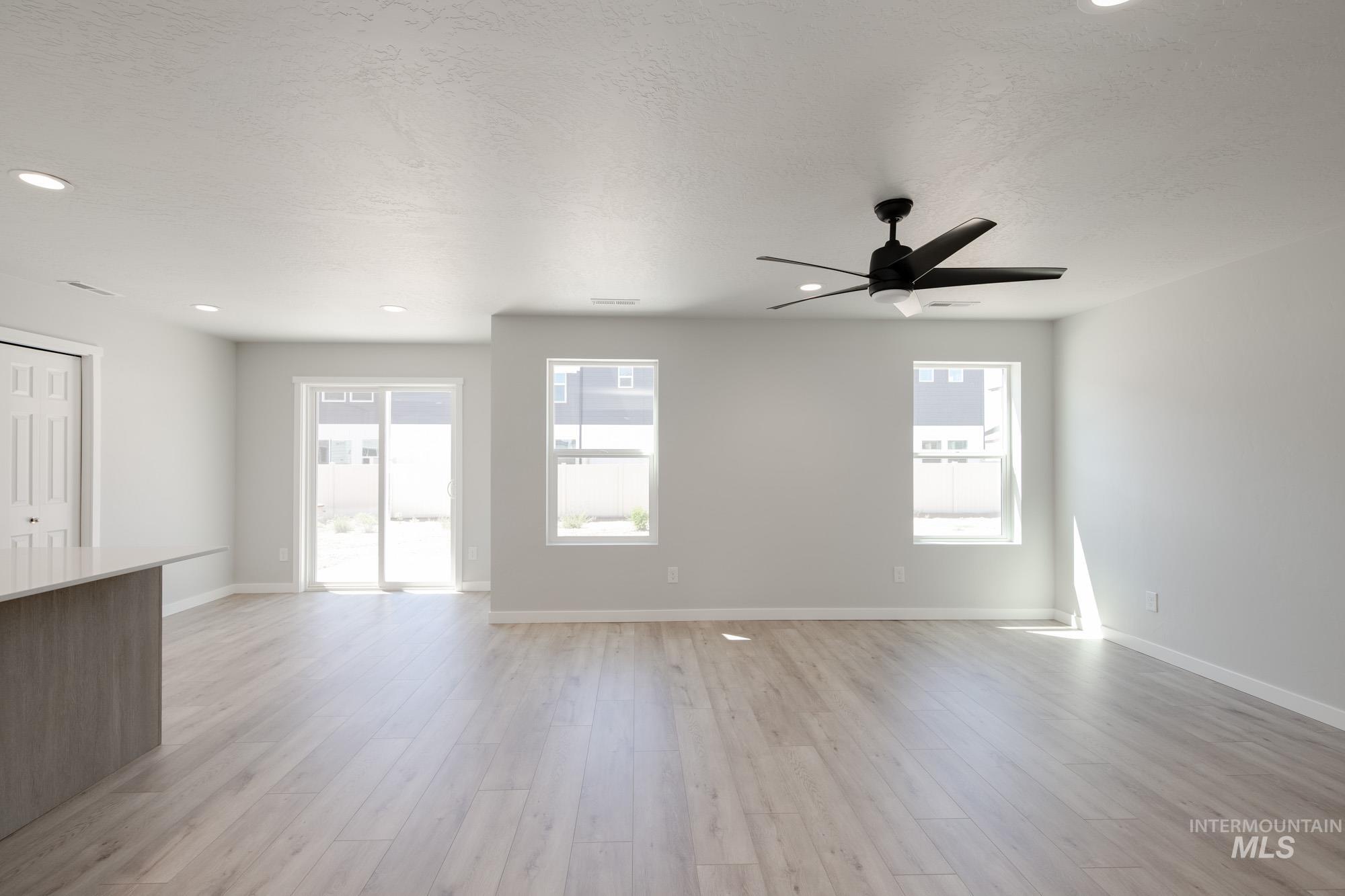 5114 Endicott Dr, Caldwell, Idaho 83605, 5 Bedrooms, 3 Bathrooms, Residential For Sale, Price $456,990, 98949350