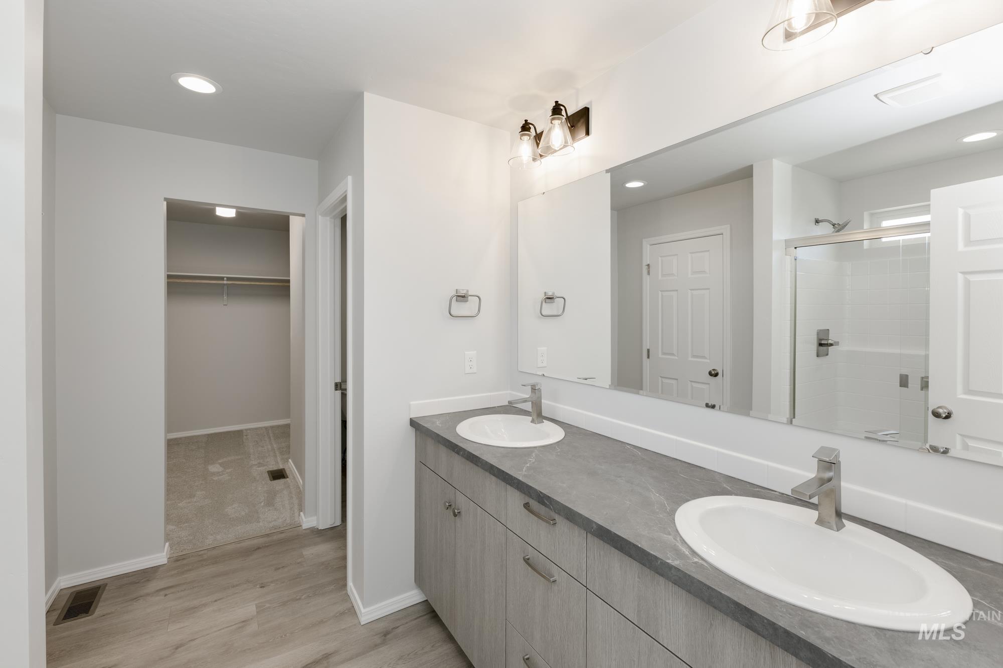 2888 N Arroyo Vista Way, Kuna, Idaho 83634, 5 Bedrooms, 3 Bathrooms, Residential For Sale, Price $514,990, 98949356