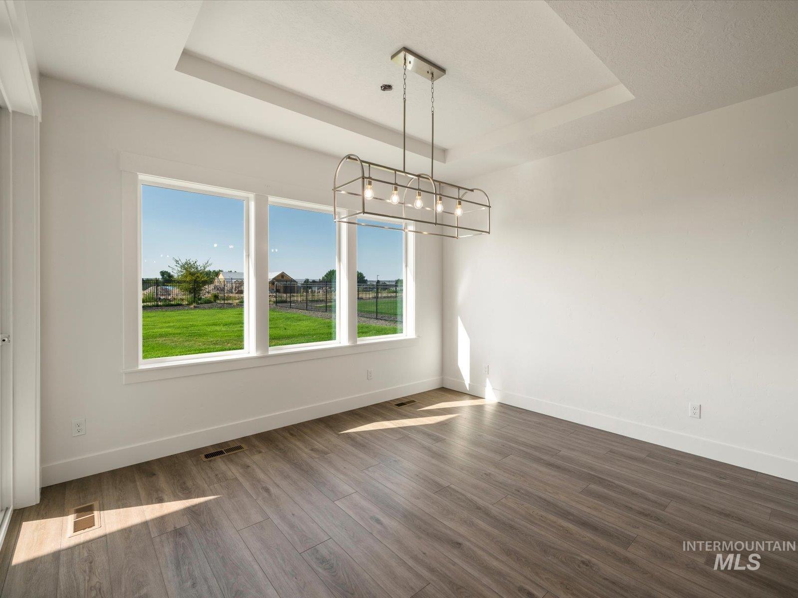 7162 E Osprey Estates Dr, Nampa, Idaho 83686, 4 Bedrooms, 3.5 Bathrooms, Residential For Sale, Price $929,900, 98949369