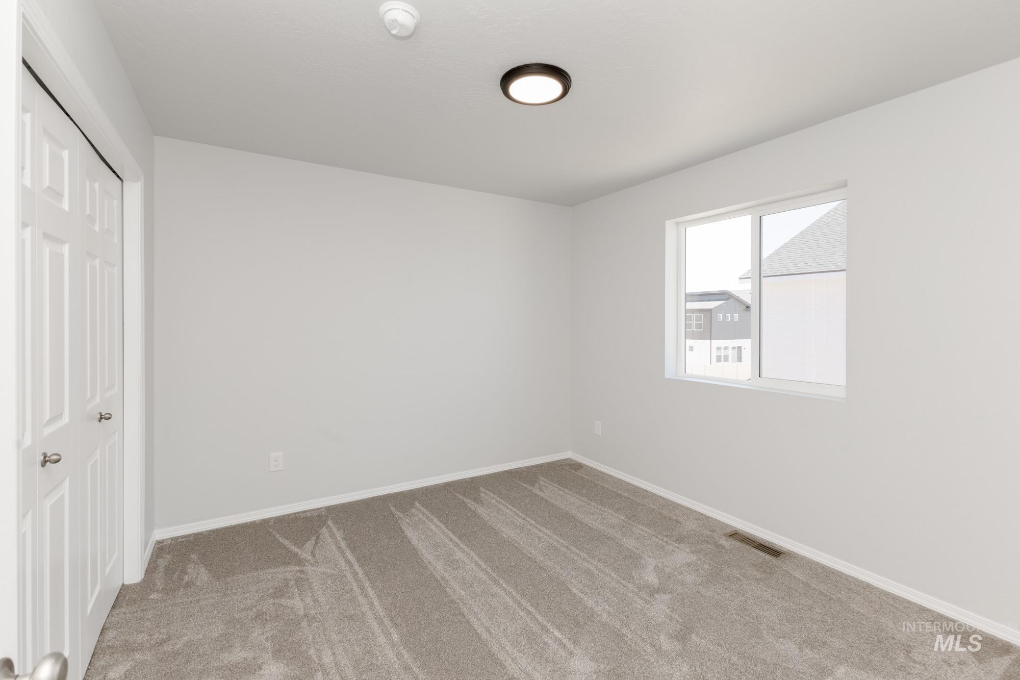 5120 Endicott Dr, Caldwell, Idaho 83605, 5 Bedrooms, 3 Bathrooms, Residential For Sale, Price $469,990, 98949375