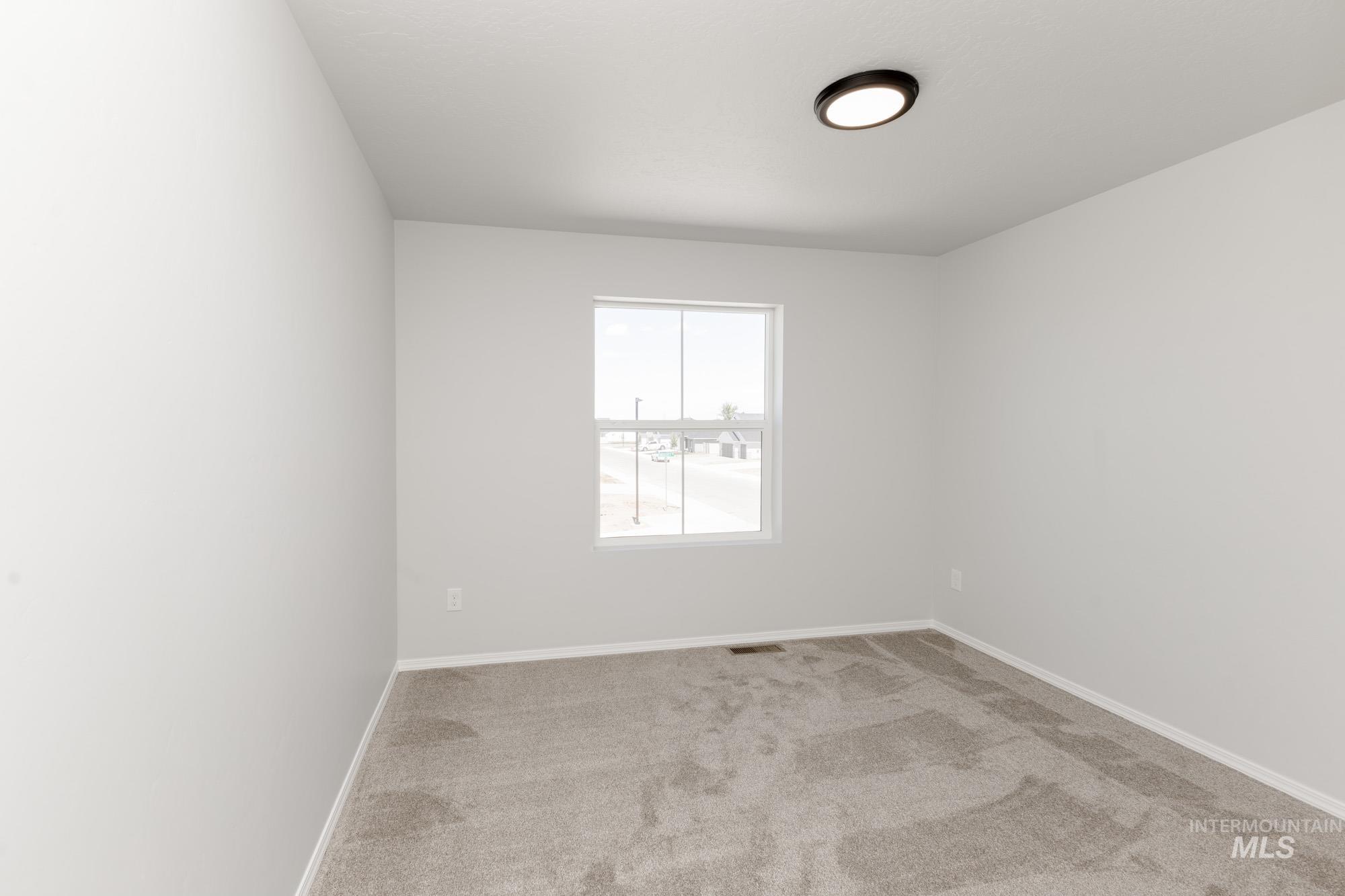 5120 Endicott Dr, Caldwell, Idaho 83605, 5 Bedrooms, 3 Bathrooms, Residential For Sale, Price $469,990, 98949375