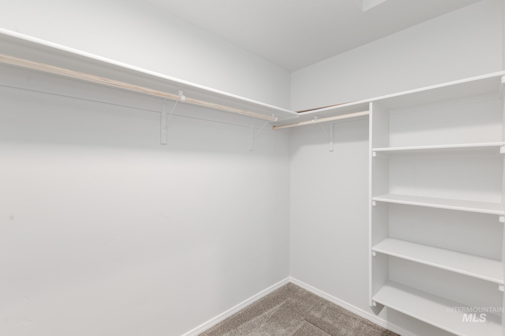 5206 Endicott Dr, Caldwell, Idaho 83605, 4 Bedrooms, 2 Bathrooms, Residential For Sale, Price $440,990, 98949377