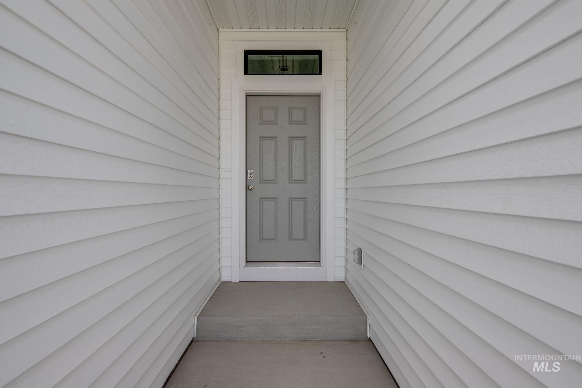 4204 Hewitt St, Caldwell, Idaho 83605, 4 Bedrooms, 2 Bathrooms, Residential For Sale, Price $419,990, 98949384