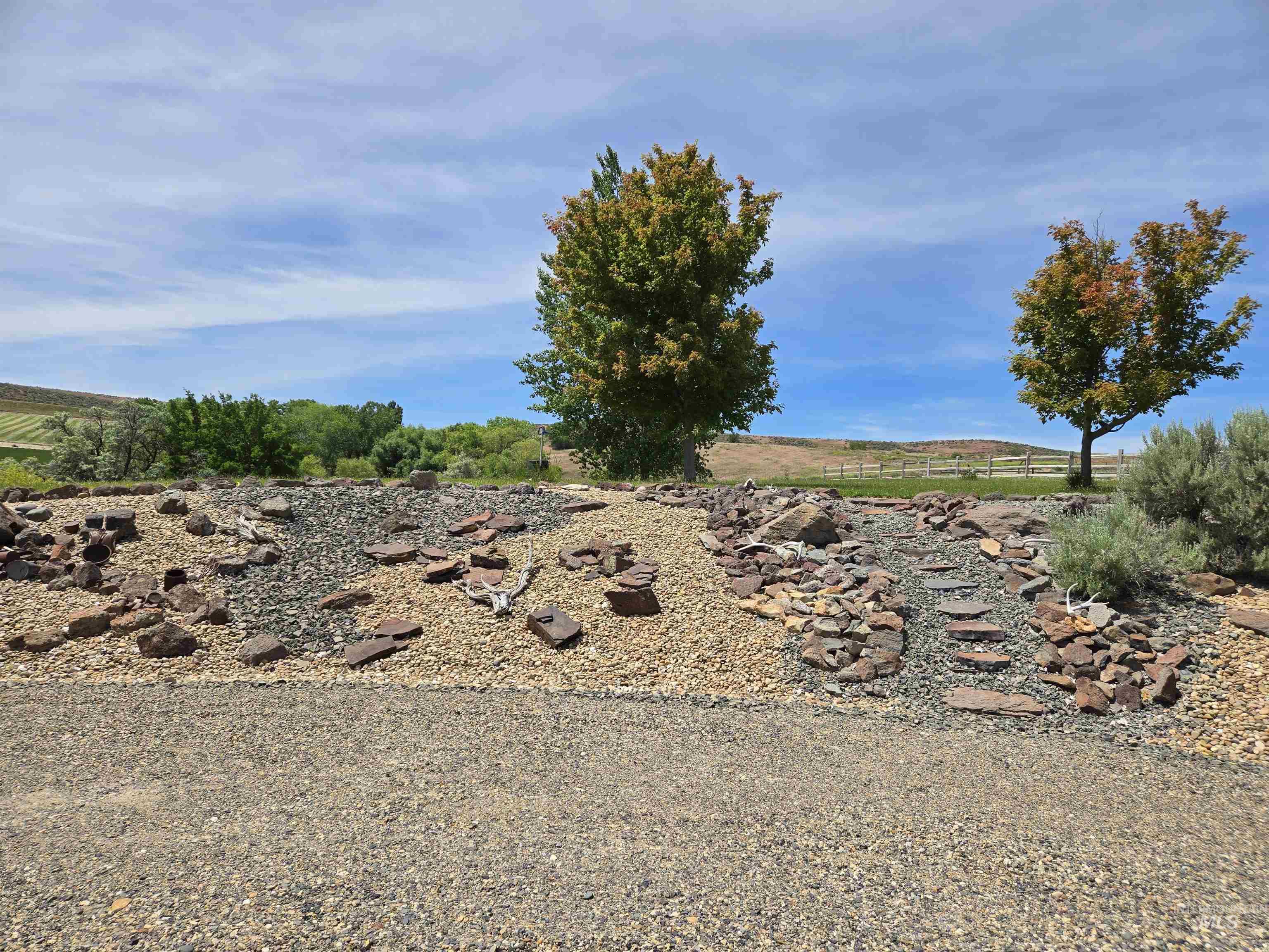 654 King Ave, Ontario, Oregon 97914, 3 Bedrooms, 2.5 Bathrooms, Residential For Sale, Price $825,000, 98949397