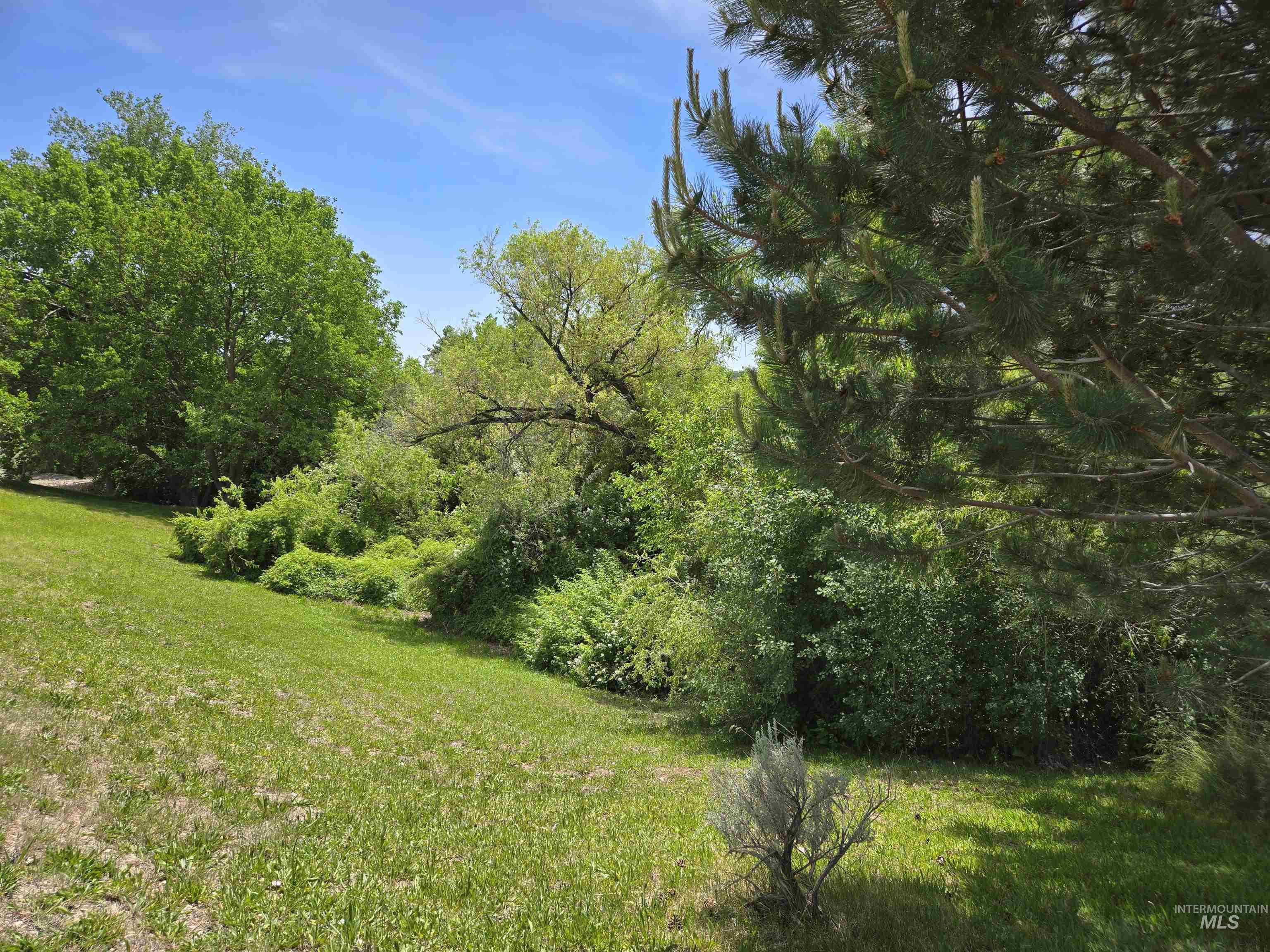 654 King Ave, Ontario, Oregon 97914, 3 Bedrooms, 2.5 Bathrooms, Residential For Sale, Price $825,000, 98949397