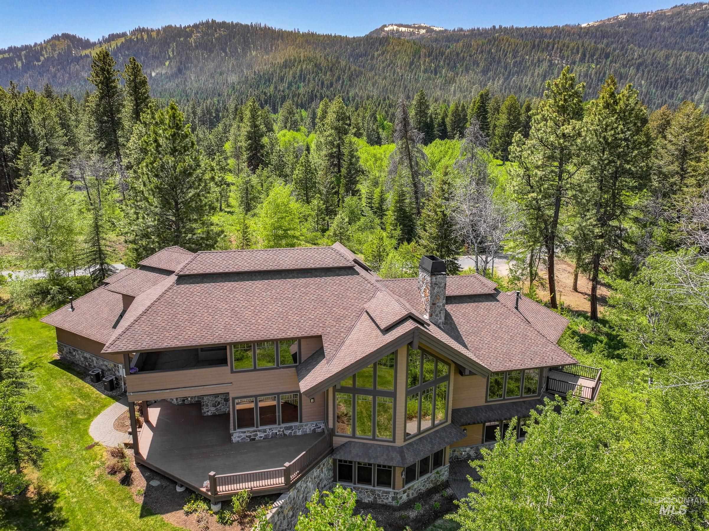 690 Discovery Drive, Donnelly, Idaho 83615, 4 Bedrooms, 3.5 Bathrooms, Residential For Sale, Price $3,300,000,MLS 98949398