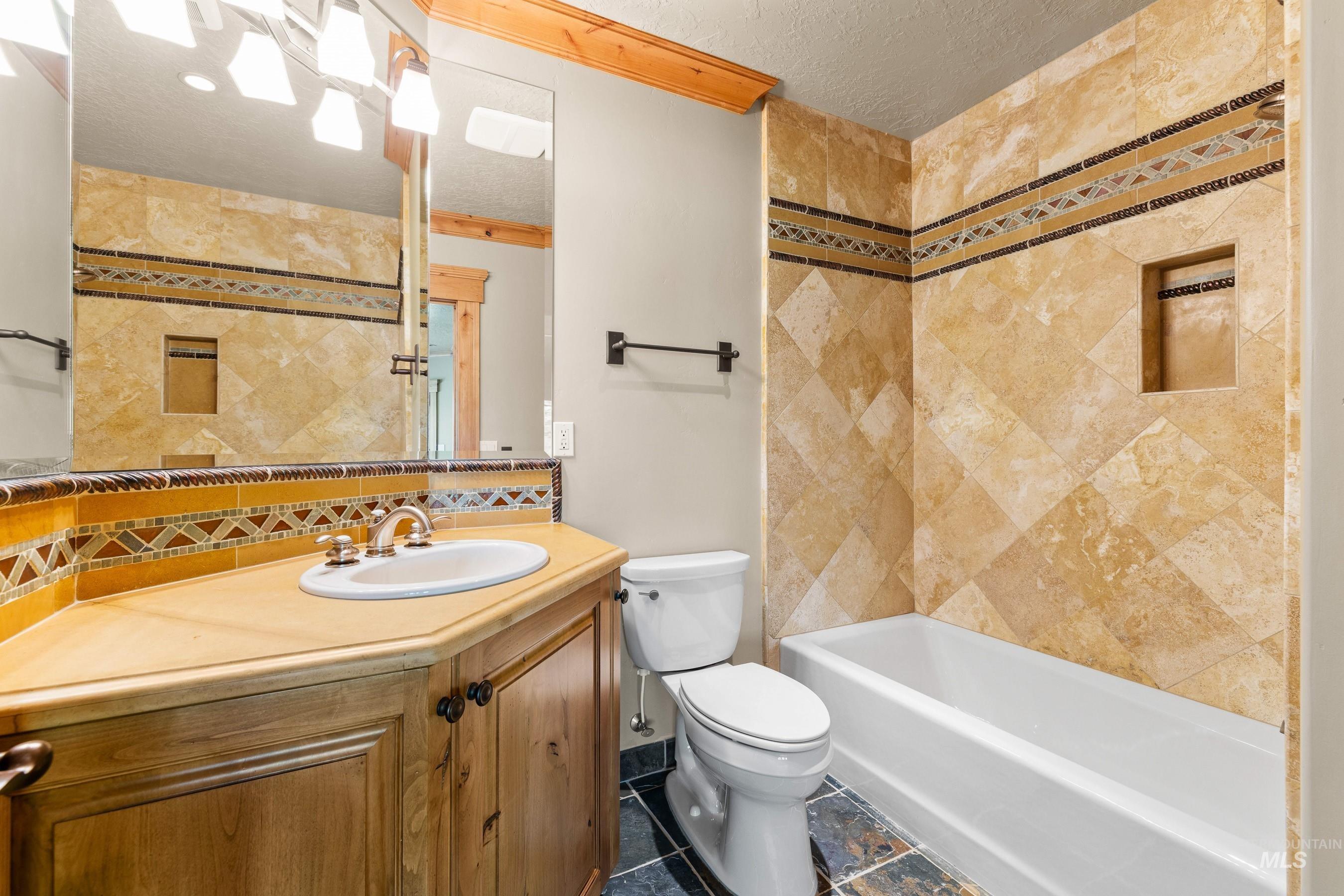 690 Discovery Drive, Donnelly, Idaho 83615, 4 Bedrooms, 3.5 Bathrooms, Residential For Sale, Price $3,100,000,MLS 98949398