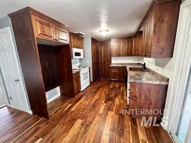 1818 E Terry Street, Pocatello, Idaho 83201-2746, 6 Bedrooms, 2 Bathrooms, Residential For Sale, Price $375,000,MLS 98949403