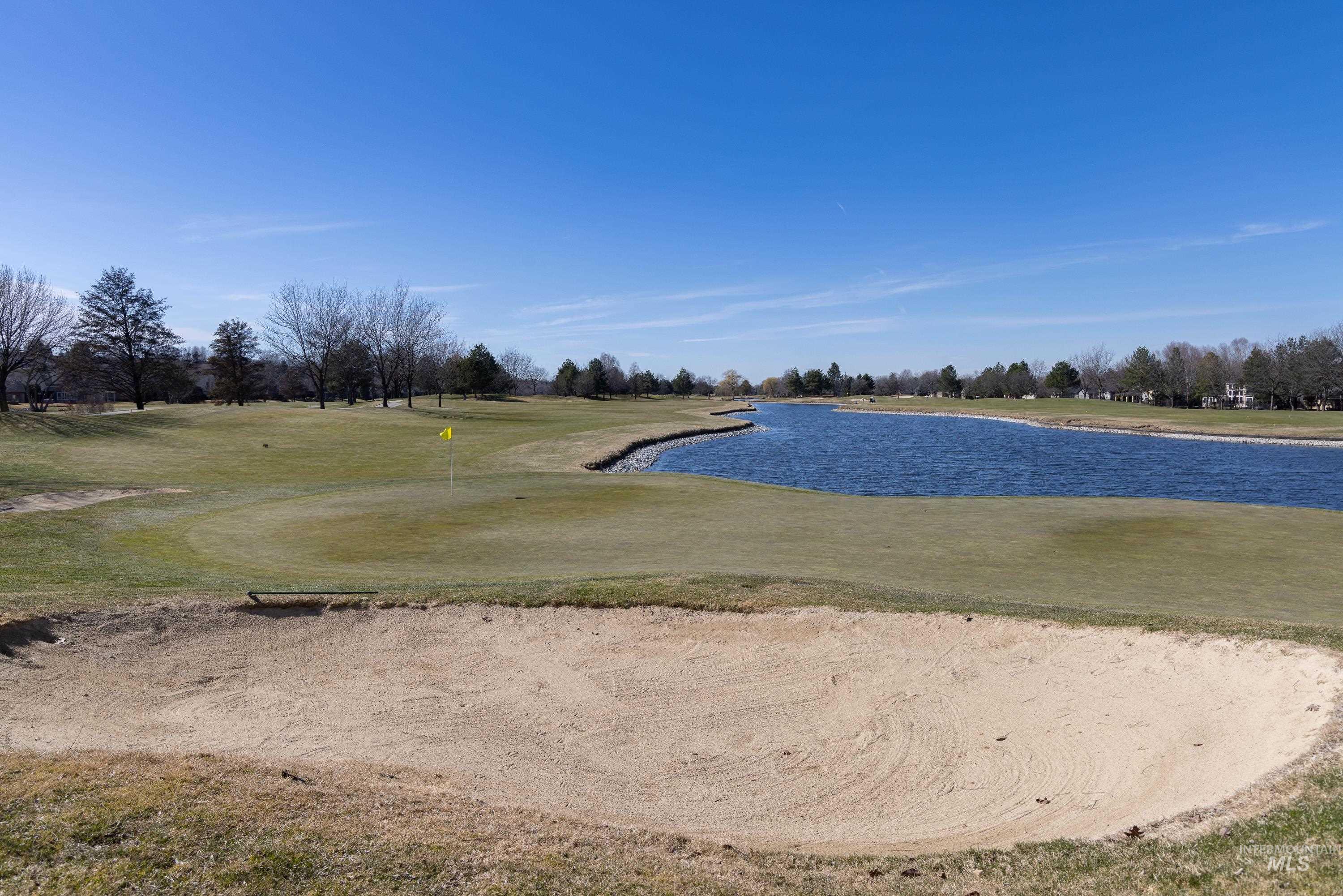 1664 W Par Ct., Eagle, Idaho 83616, 3 Bedrooms, 2 Bathrooms, Residential For Sale, Price $639,900,MLS 98949422