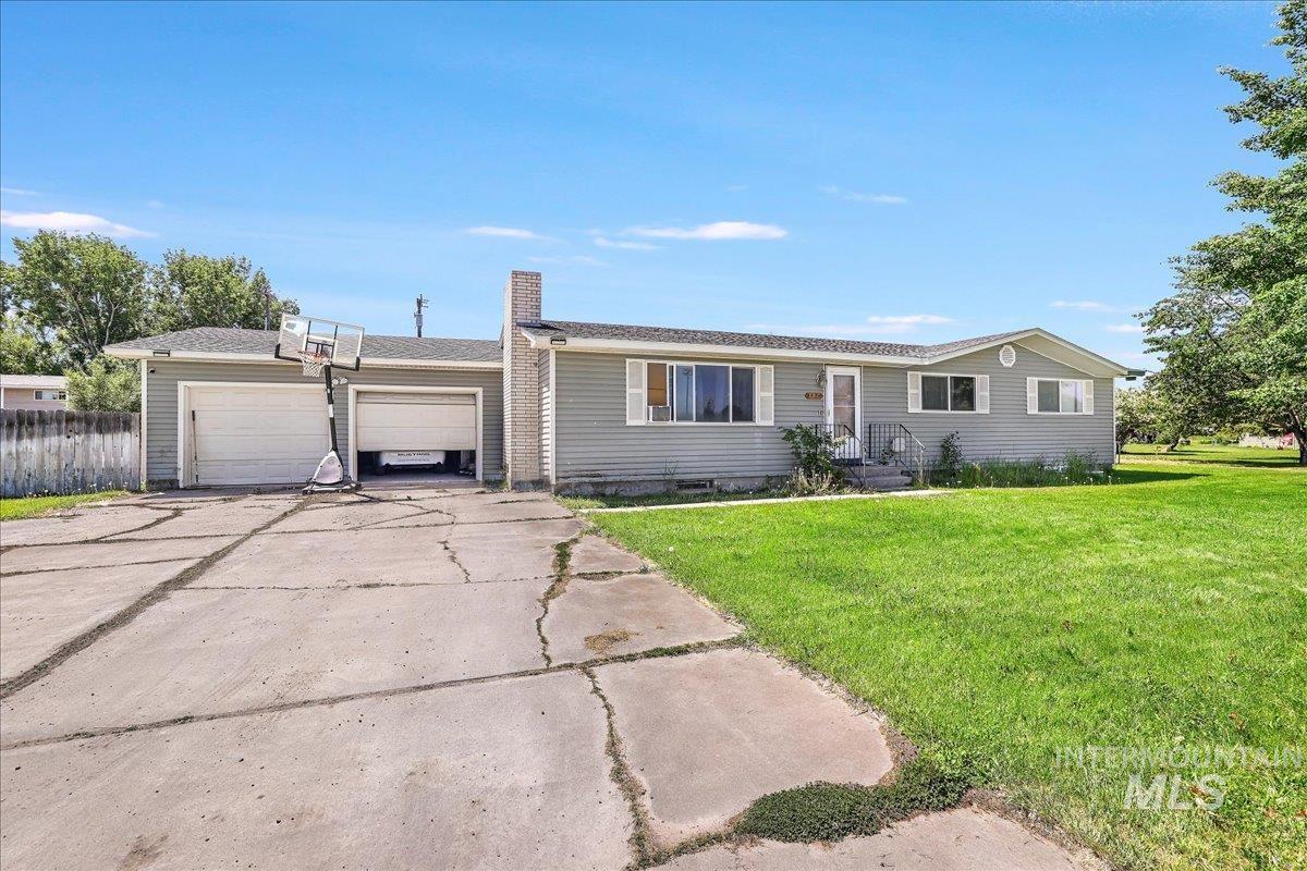 401 18th STREET, Rupert, Idaho 83350, 5 Bedrooms, 3 Bathrooms, Residential For Sale, Price $375,000, 98949424