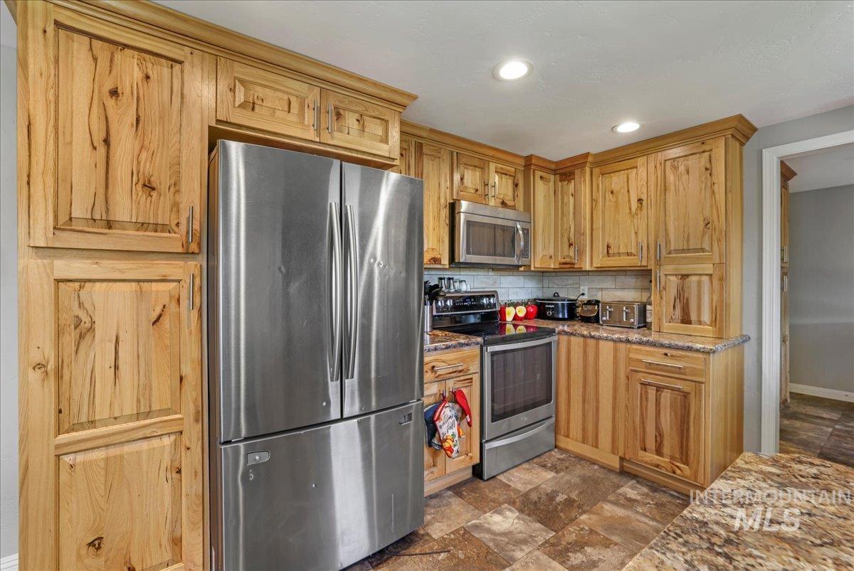 401 18th STREET, Rupert, Idaho 83350, 5 Bedrooms, 3 Bathrooms, Residential For Sale, Price $375,000, 98949424