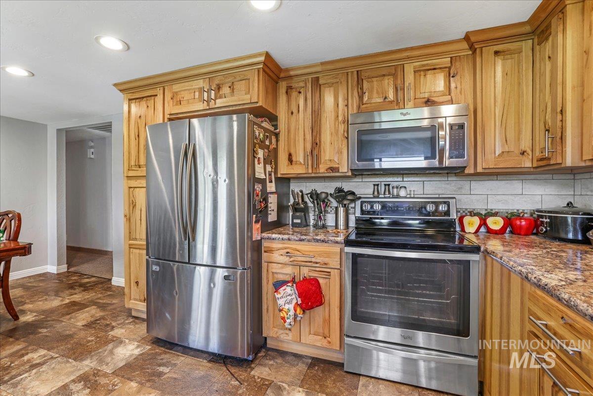 401 18th STREET, Rupert, Idaho 83350, 5 Bedrooms, 3 Bathrooms, Residential For Sale, Price $375,000, 98949424