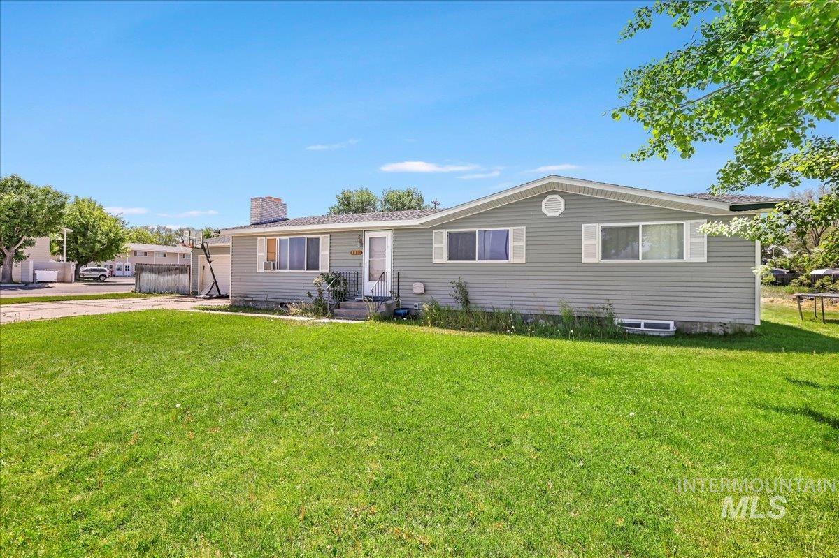 401 18th STREET, Rupert, Idaho 83350, 5 Bedrooms, 3 Bathrooms, Residential For Sale, Price $375,000, 98949424