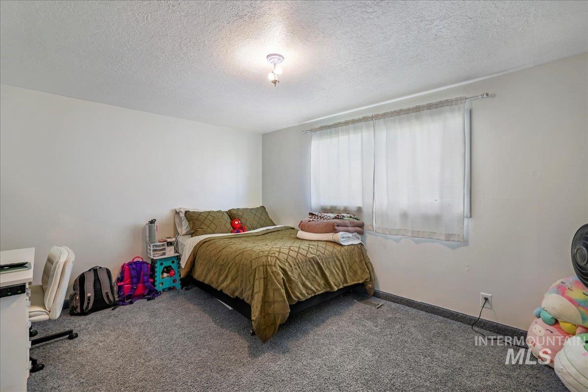 401 18th STREET, Rupert, Idaho 83350, 5 Bedrooms, 3 Bathrooms, Residential For Sale, Price $375,000, 98949424