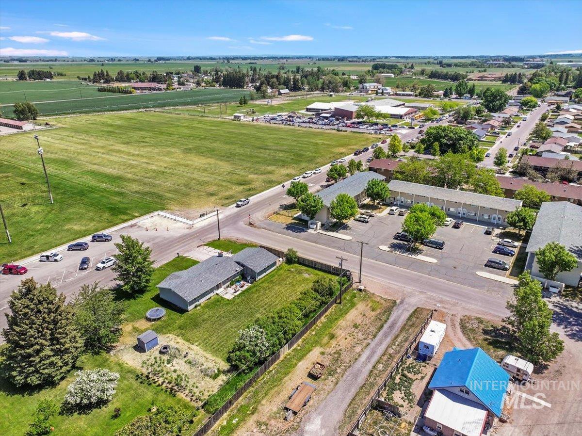 401 18th STREET, Rupert, Idaho 83350, 5 Bedrooms, 3 Bathrooms, Residential For Sale, Price $375,000, 98949424