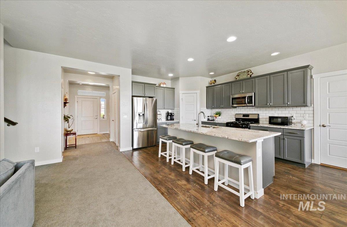 221 E Ensenada Drive, Meridian, Idaho 83642, 4 Bedrooms, 2.5 Bathrooms, Residential For Sale, Price $637,990, 98949448