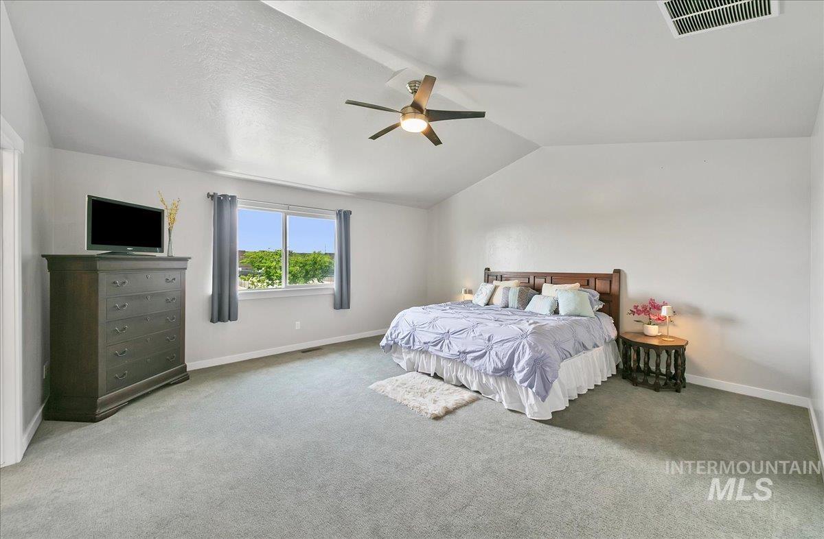 221 E Ensenada Drive, Meridian, Idaho 83642, 4 Bedrooms, 2.5 Bathrooms, Residential For Sale, Price $637,990, 98949448