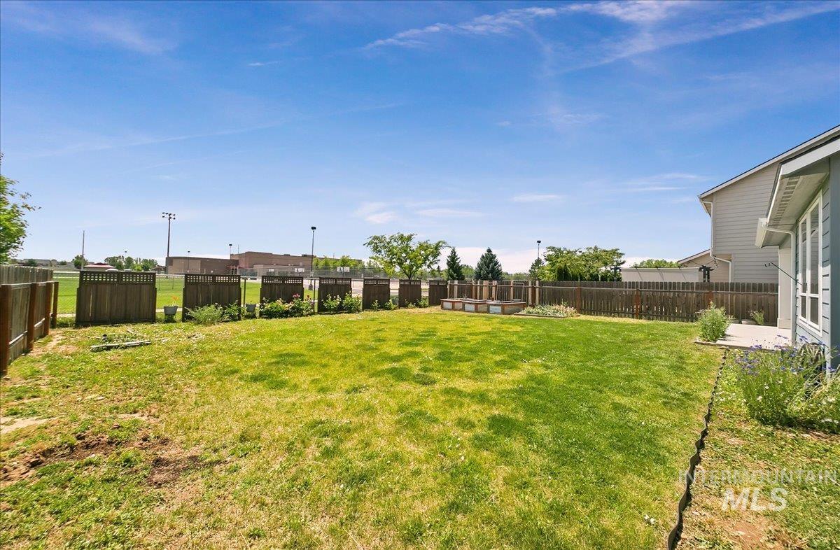 221 E Ensenada Drive, Meridian, Idaho 83642, 4 Bedrooms, 2.5 Bathrooms, Residential For Sale, Price $637,990, 98949448