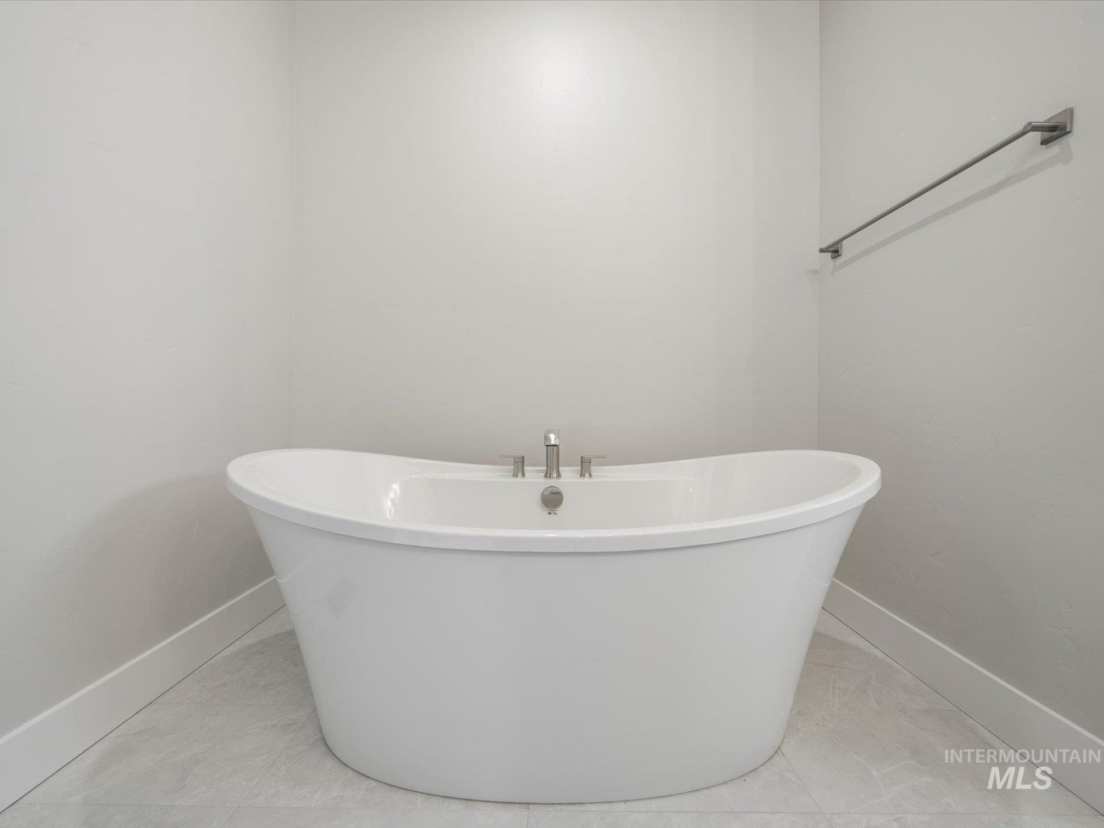 7126 E Osprey Estates Dr, Nampa, Idaho 83686, 3 Bedrooms, 2.5 Bathrooms, Residential For Sale, Price $799,900, 98949461