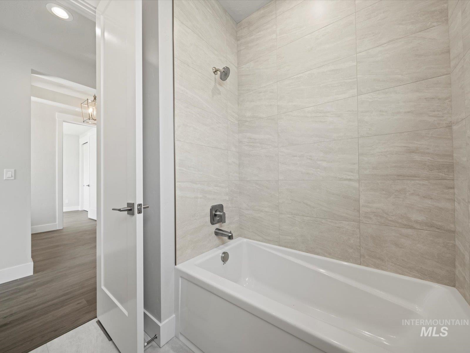 7126 E Osprey Estates Dr, Nampa, Idaho 83686, 3 Bedrooms, 2.5 Bathrooms, Residential For Sale, Price $799,900, 98949461