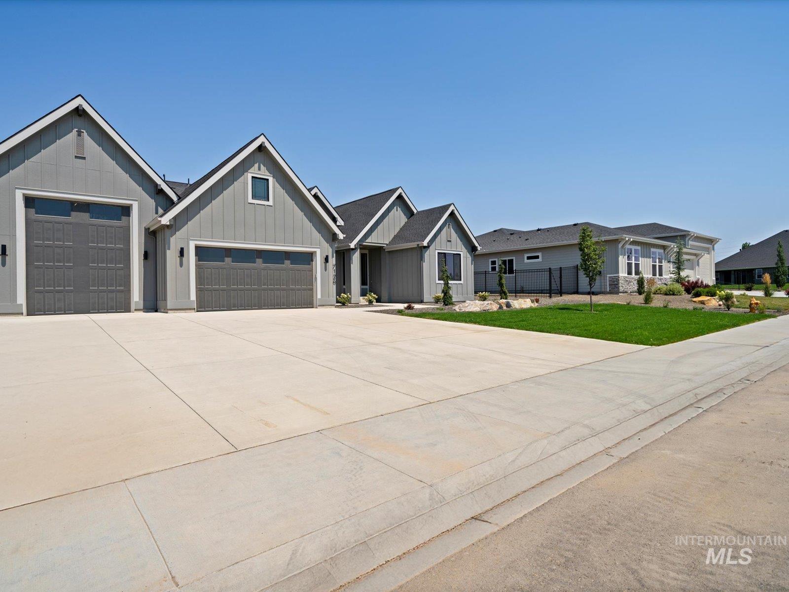 7126 E Osprey Estates Dr, Nampa, Idaho 83686, 3 Bedrooms, 2.5 Bathrooms, Residential For Sale, Price $799,900, 98949461