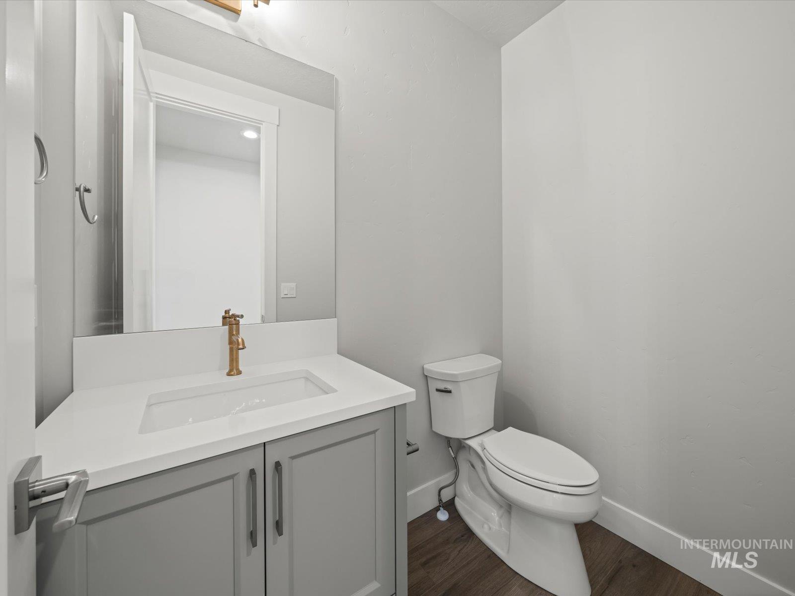 7126 E Osprey Estates Dr, Nampa, Idaho 83686, 3 Bedrooms, 2.5 Bathrooms, Residential For Sale, Price $799,900, 98949461