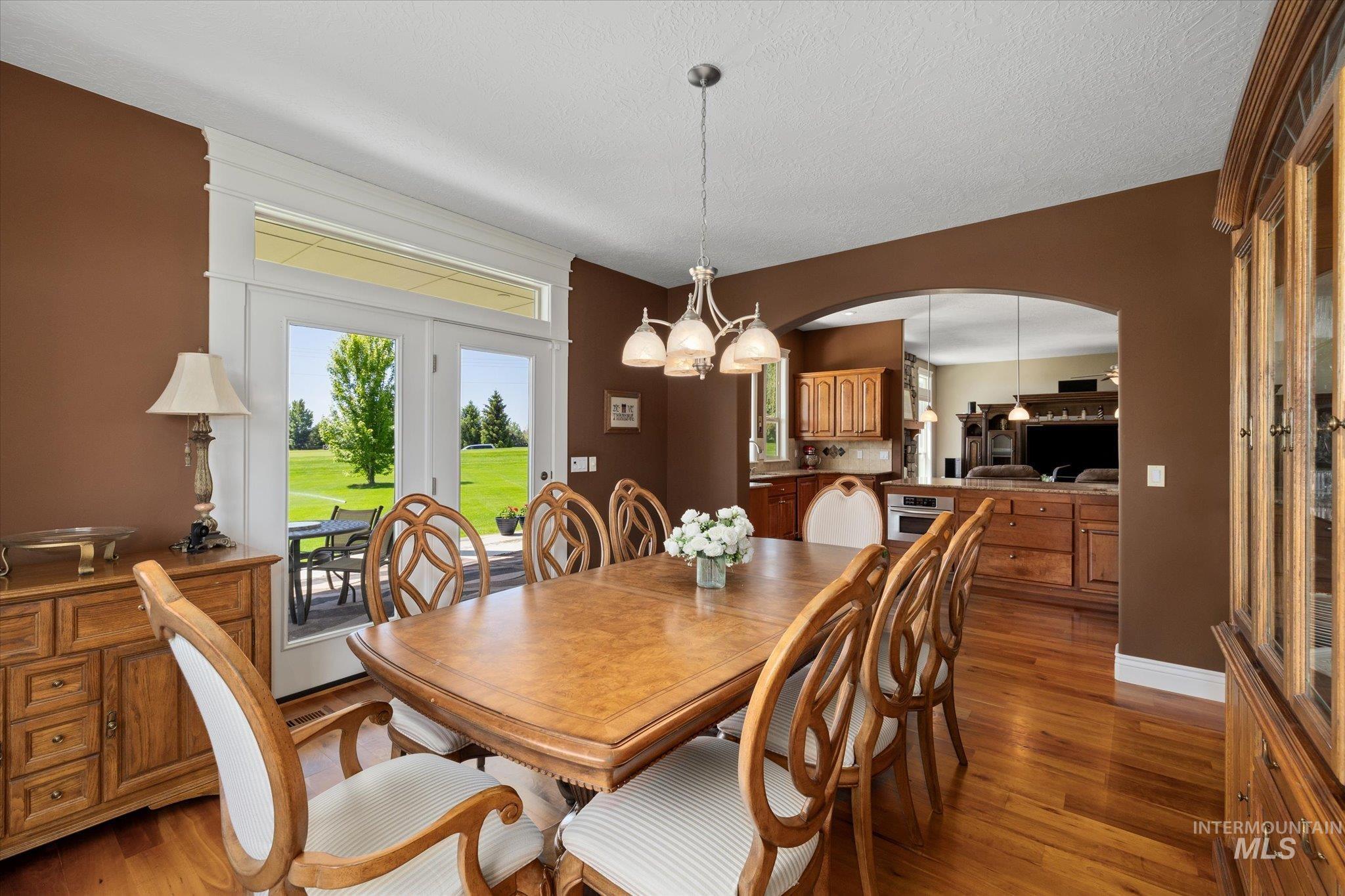 8585 W Rioja St, Star, Idaho 83669, 4 Bedrooms, 3.5 Bathrooms, Residential For Sale, Price $947,500, 98949468