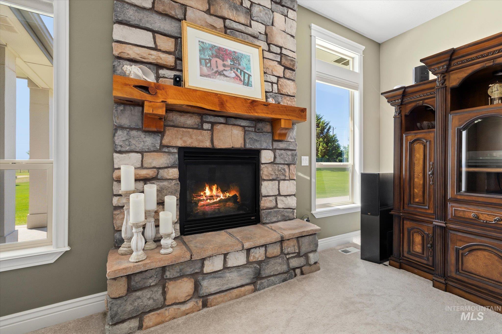 8585 W Rioja St, Star, Idaho 83669, 4 Bedrooms, 3.5 Bathrooms, Residential For Sale, Price $947,500, 98949468