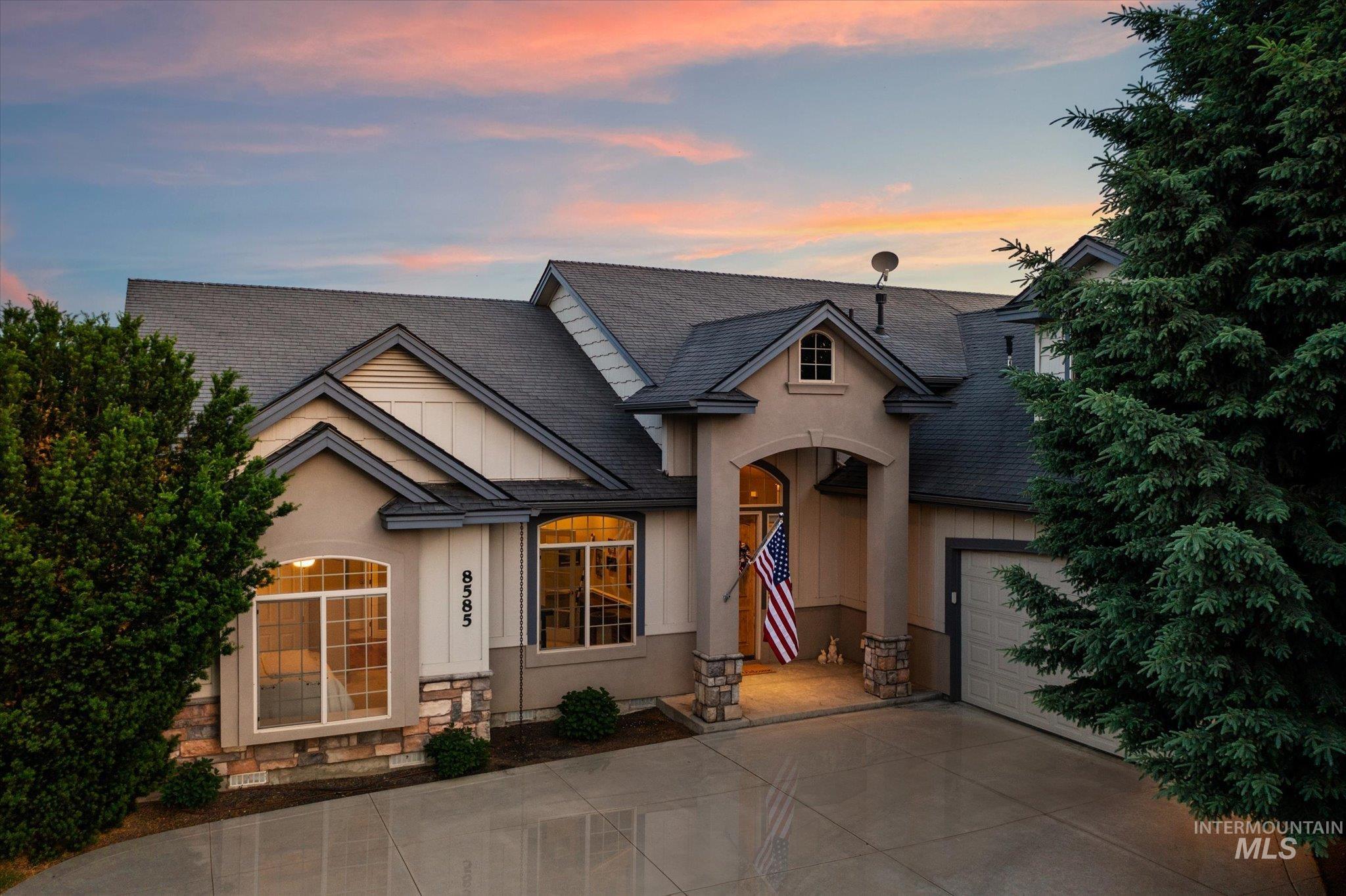 8585 W Rioja St, Star, Idaho 83669, 4 Bedrooms, 3.5 Bathrooms, Residential For Sale, Price $947,500, 98949468