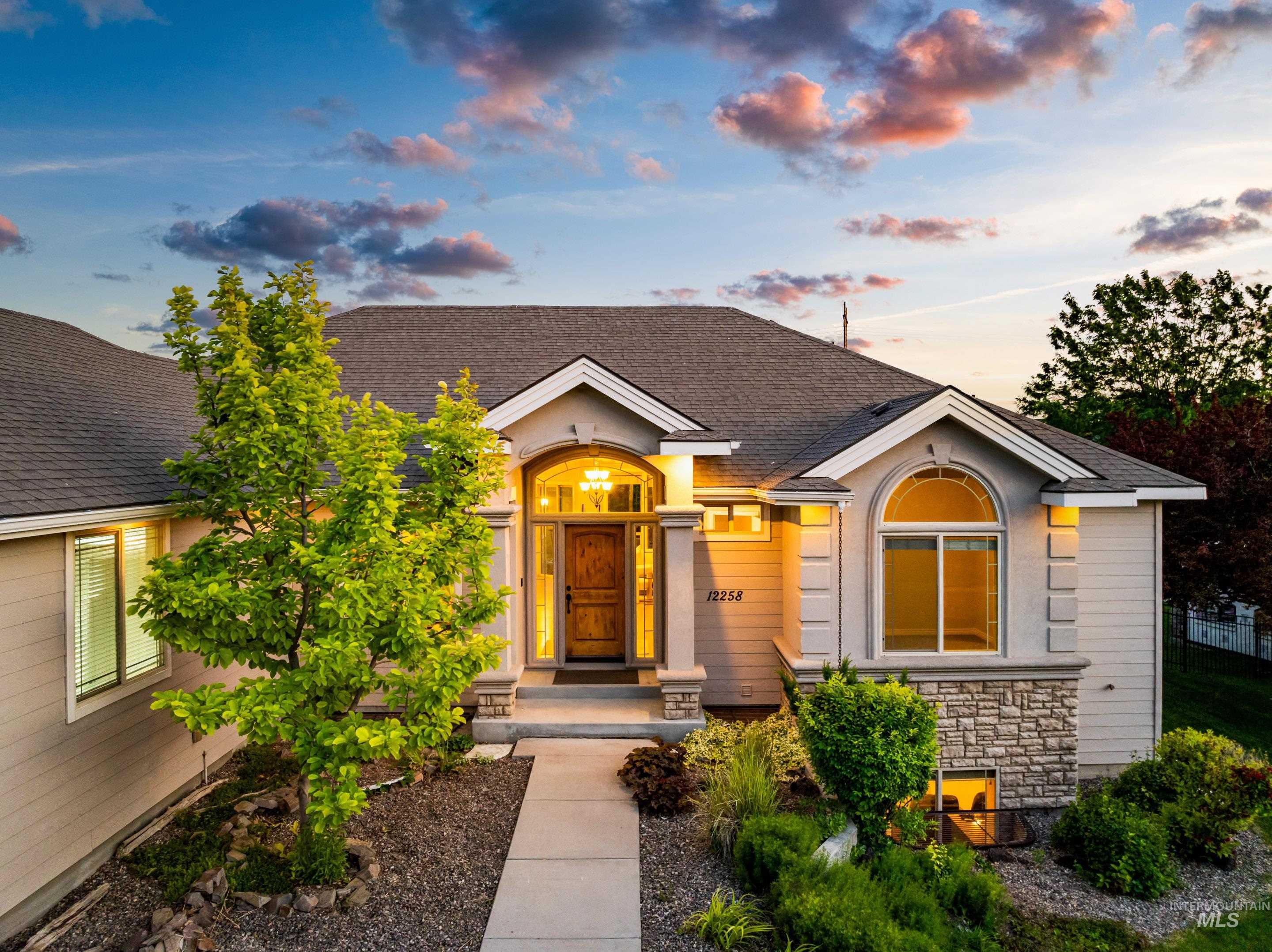 12258 Whitechapel Way, Nampa, Idaho 83686-8097, 3 Bedrooms, 3.5 Bathrooms, Residential For Sale, Price $775,000, 98949470
