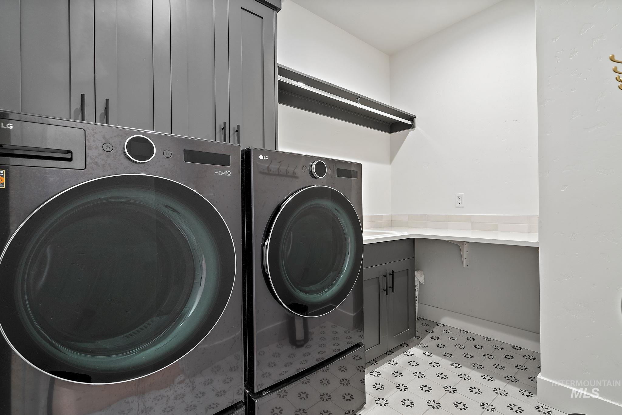 205 S Sunniva Ave, Kuna, Idaho 83634, 5 Bedrooms, 3 Bathrooms, Residential For Sale, Price $780,000, 98949473